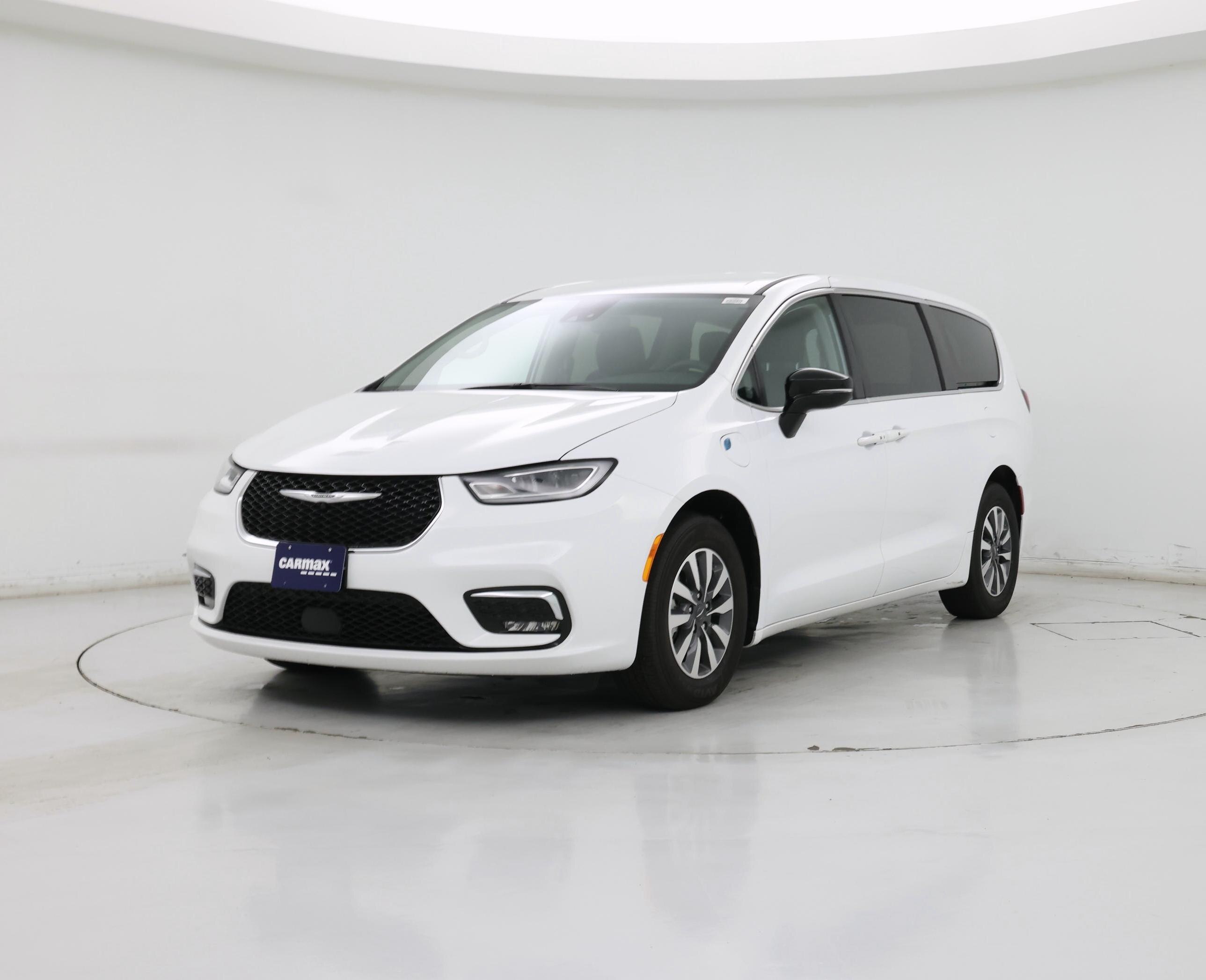 Thumbnail: 2024 Chrysler Pacifica - 4