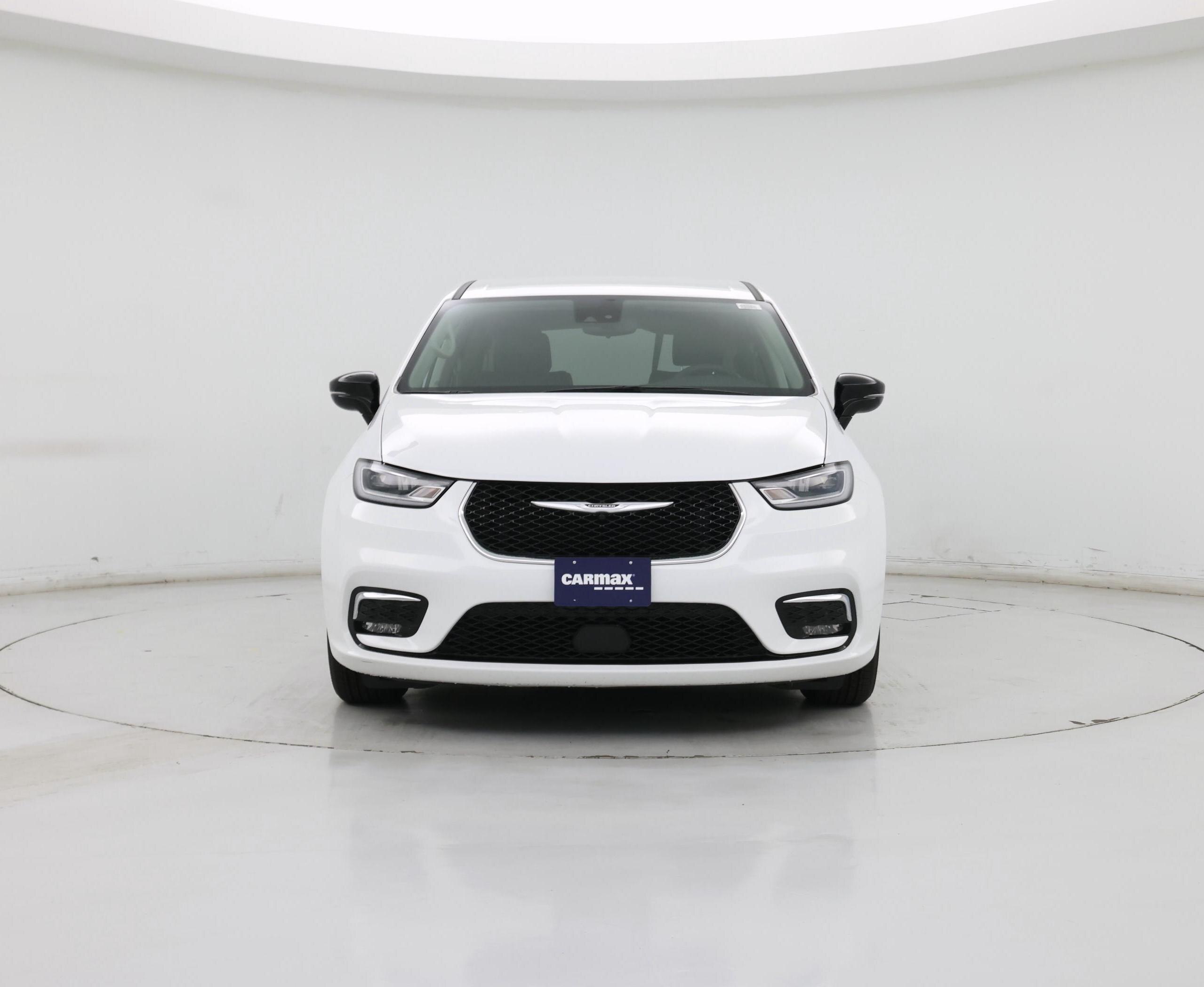 Thumbnail: 2024 Chrysler Pacifica - 5