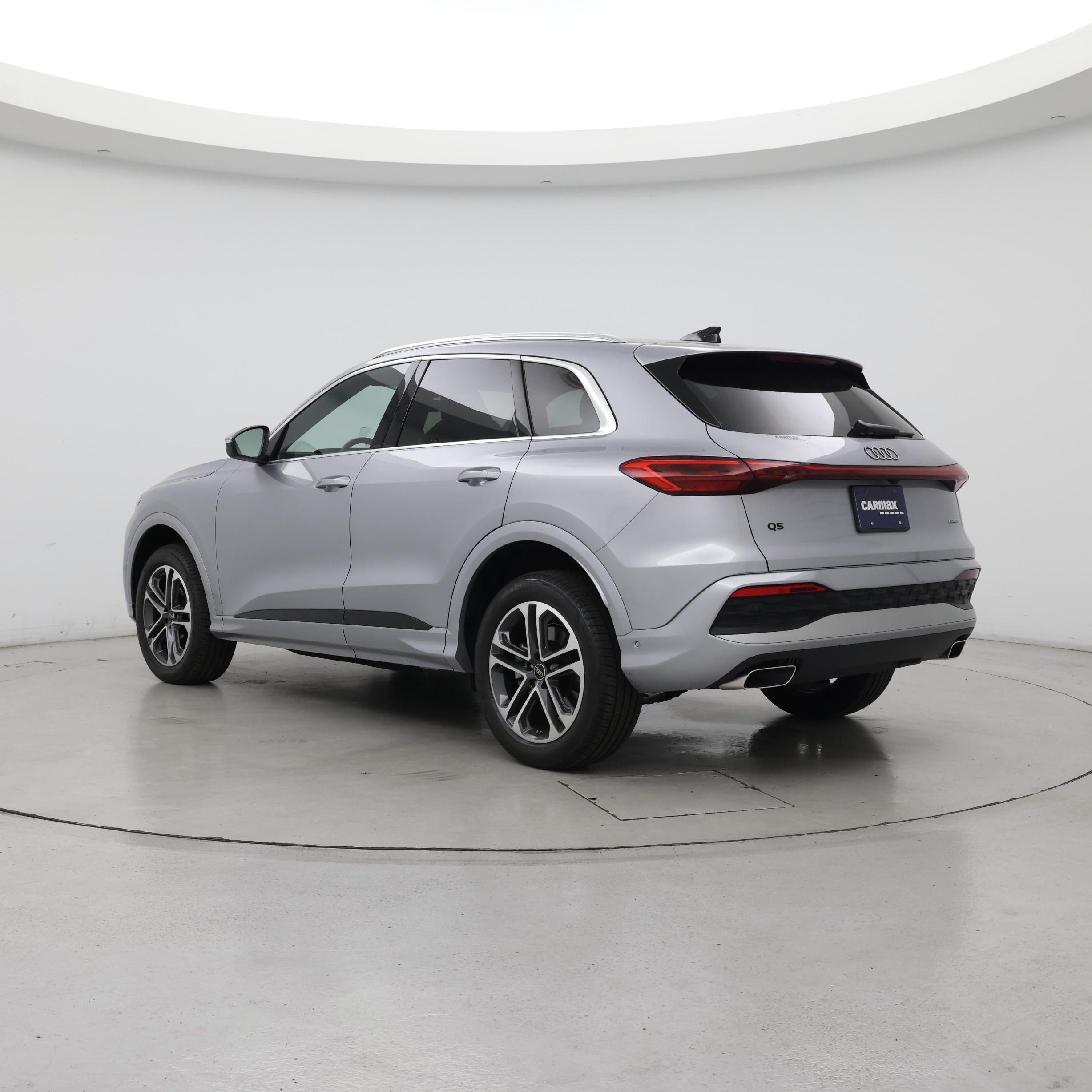 Thumbnail: 2025 Audi Q5 - 2