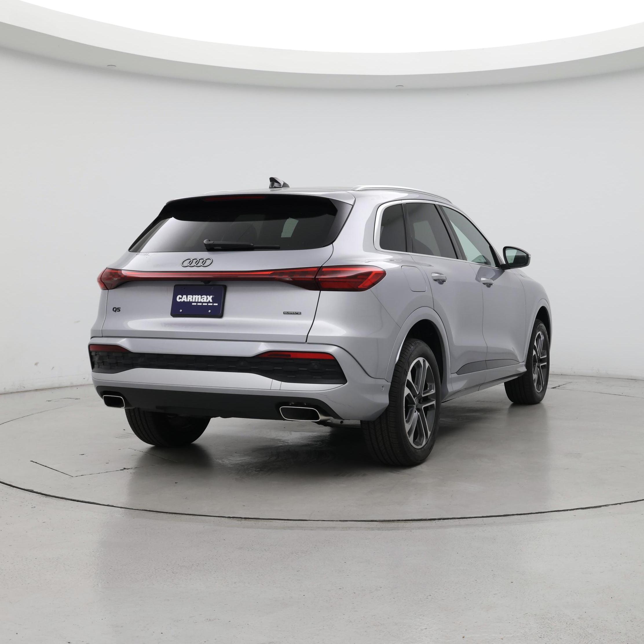Thumbnail: 2025 Audi Q5 - 8