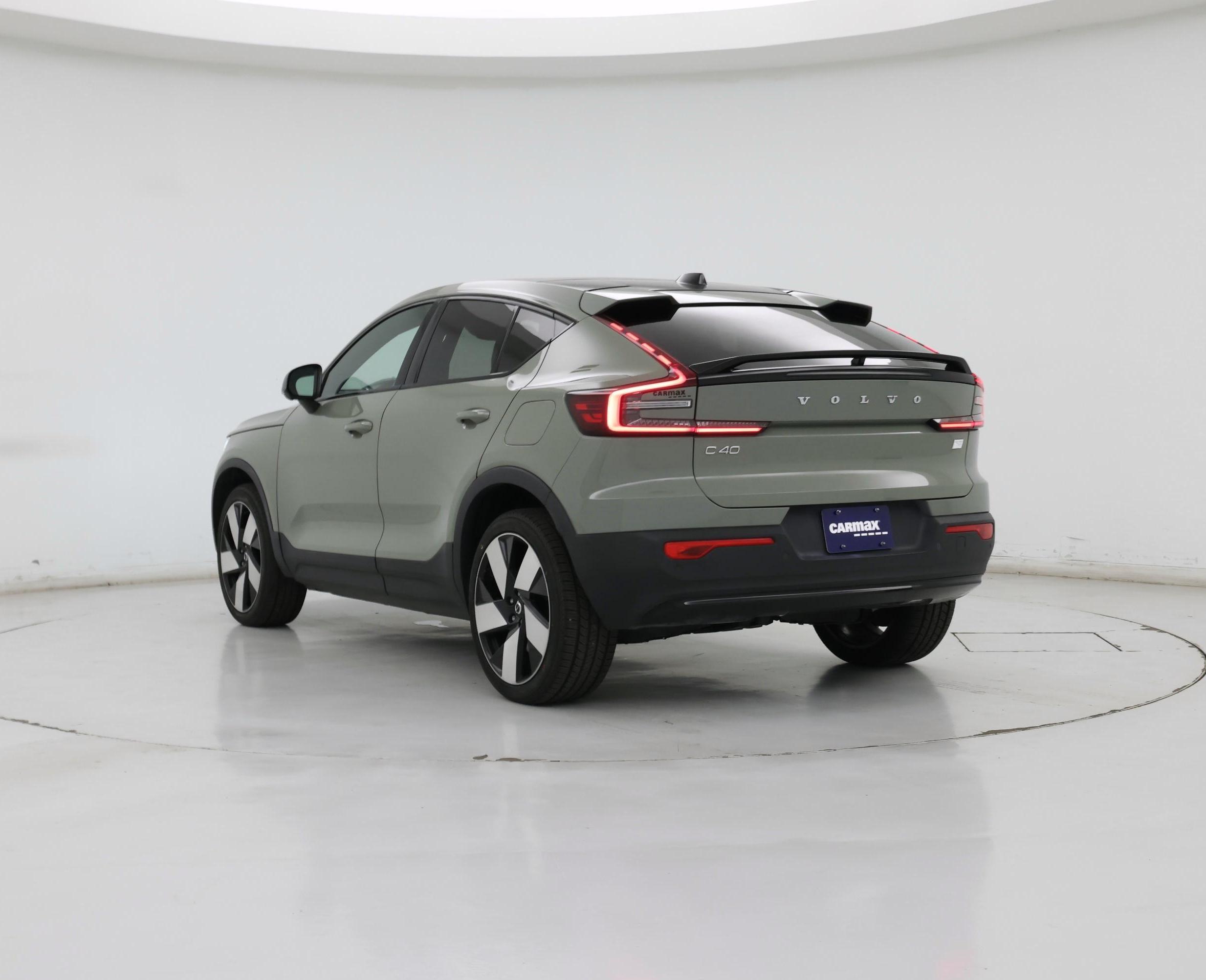 Thumbnail: 2023 Volvo C40 - 2
