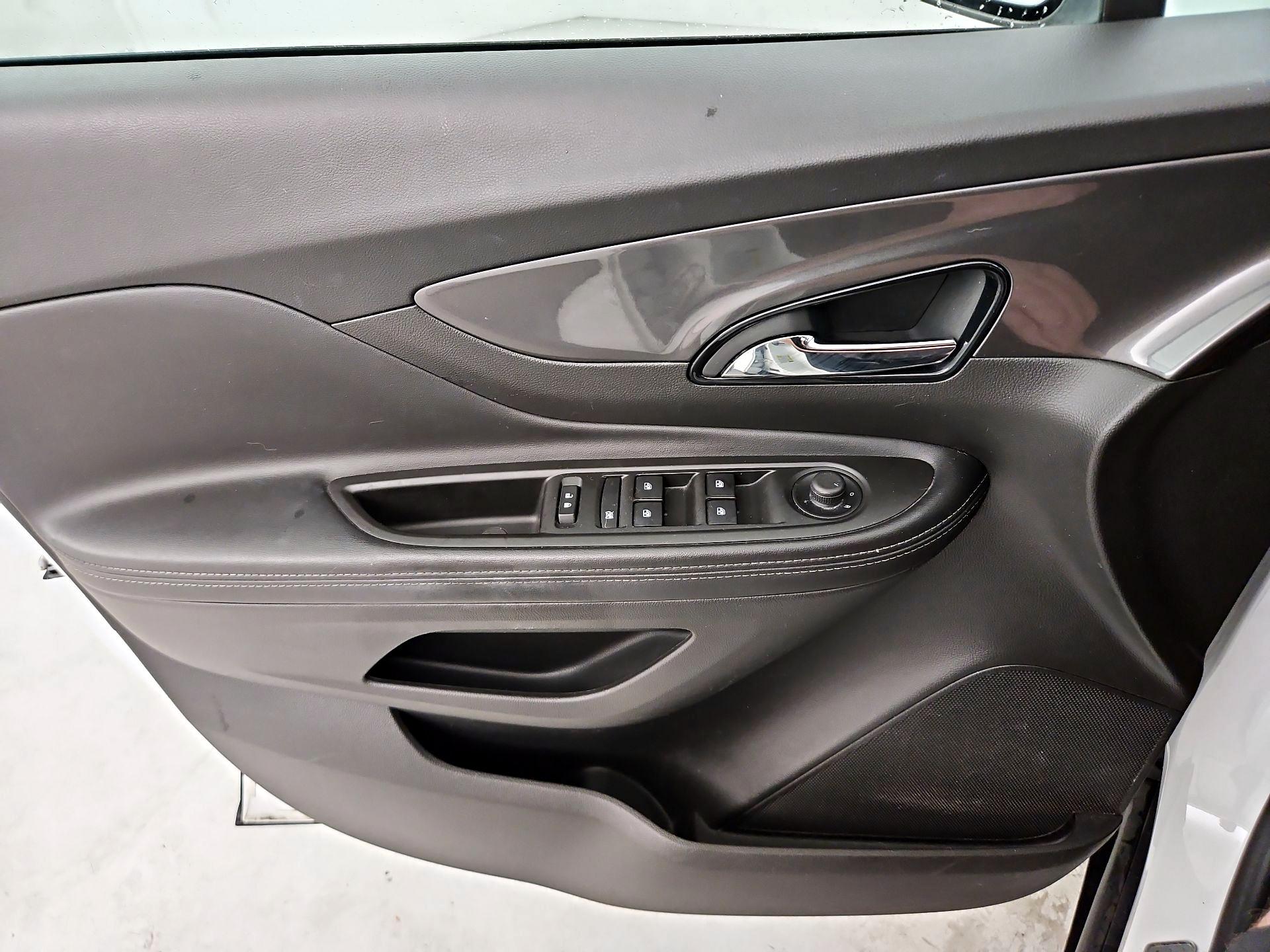 Thumbnail: 2019 Buick Encore - 12