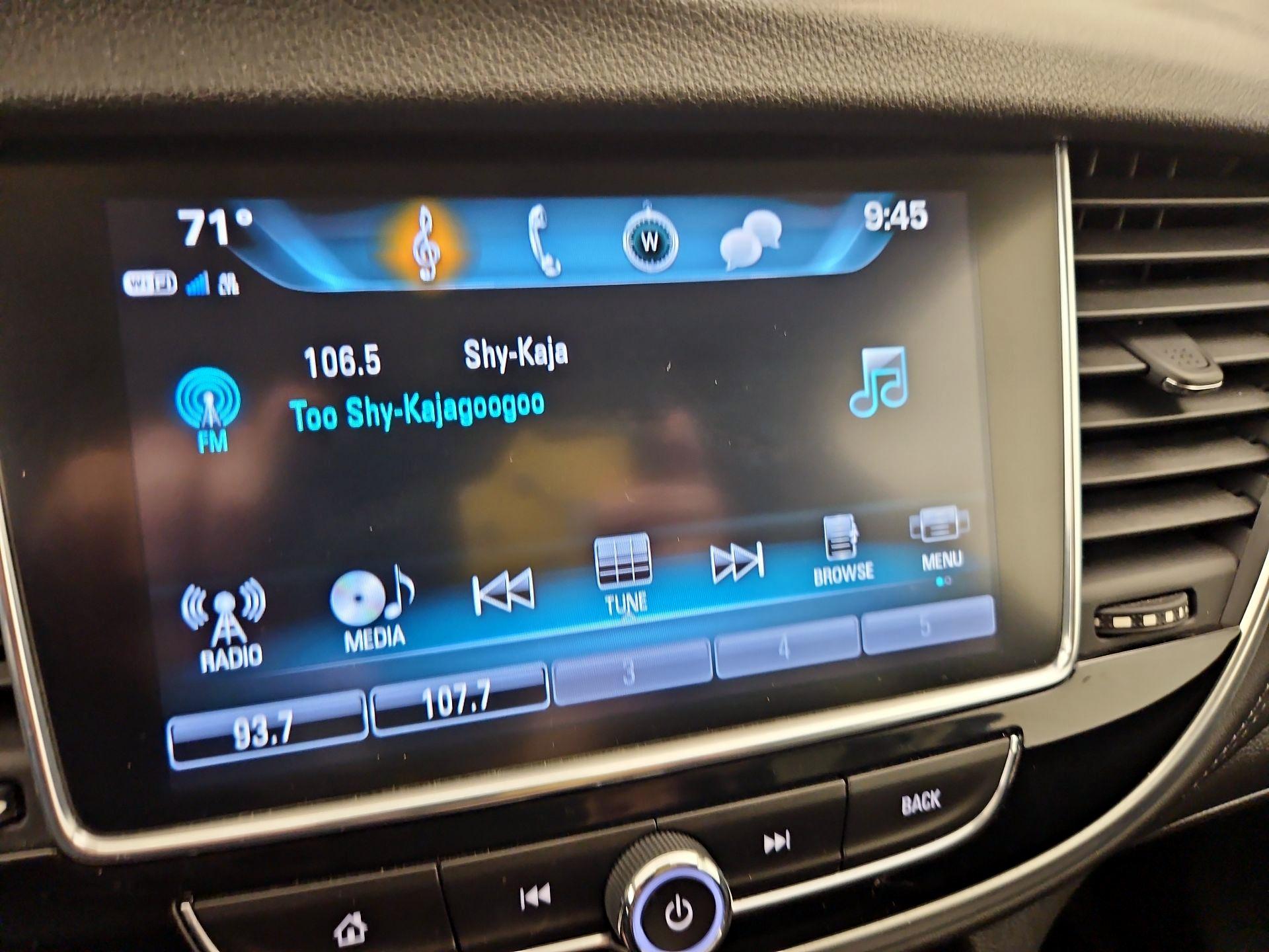 Thumbnail: 2019 Buick Encore - 15