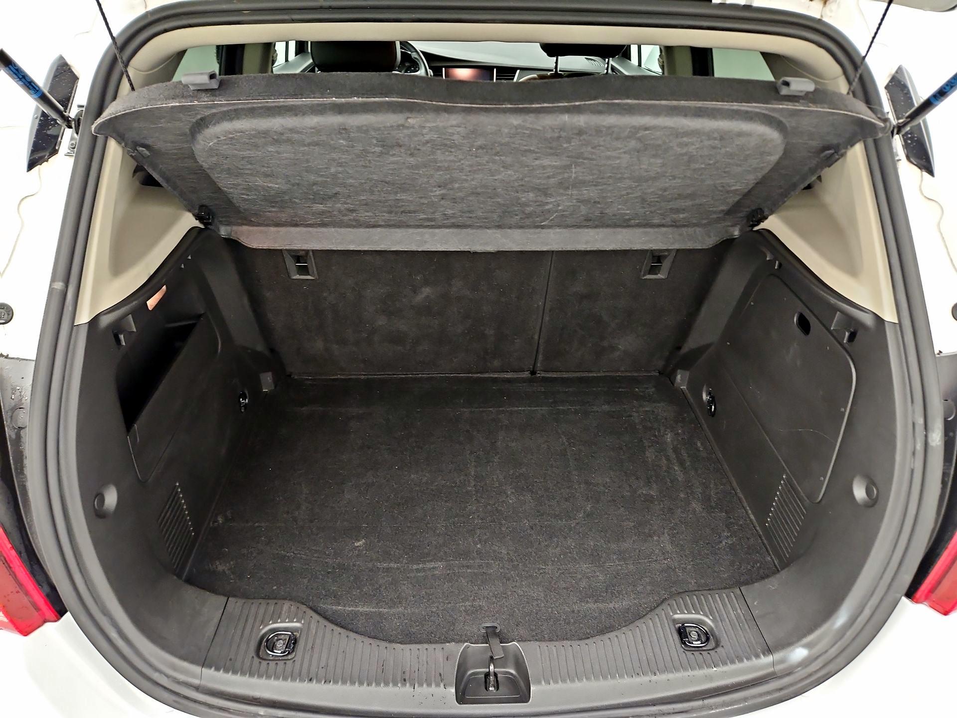 Thumbnail: 2019 Buick Encore - 20