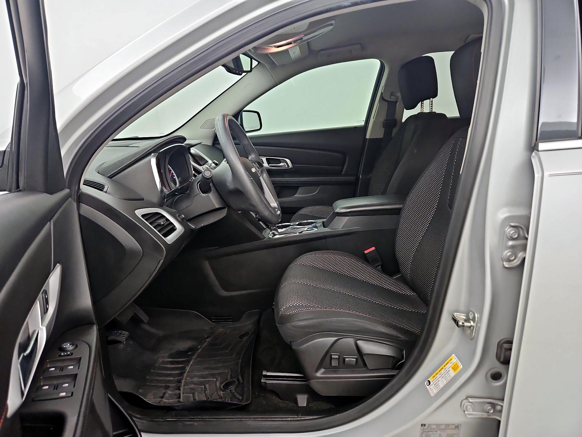 Thumbnail: 2017 GMC Terrain - 11