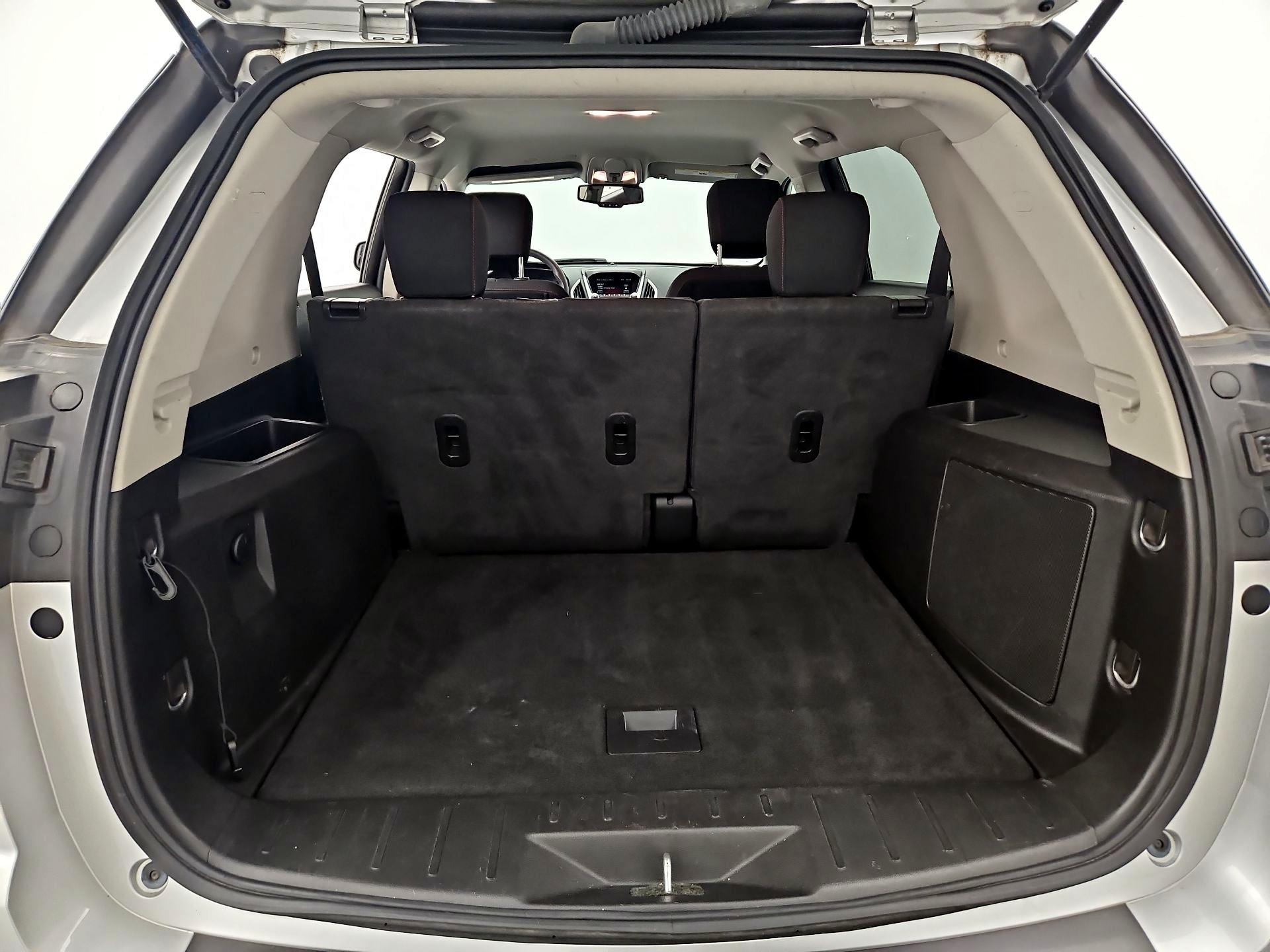 Thumbnail: 2017 GMC Terrain - 19