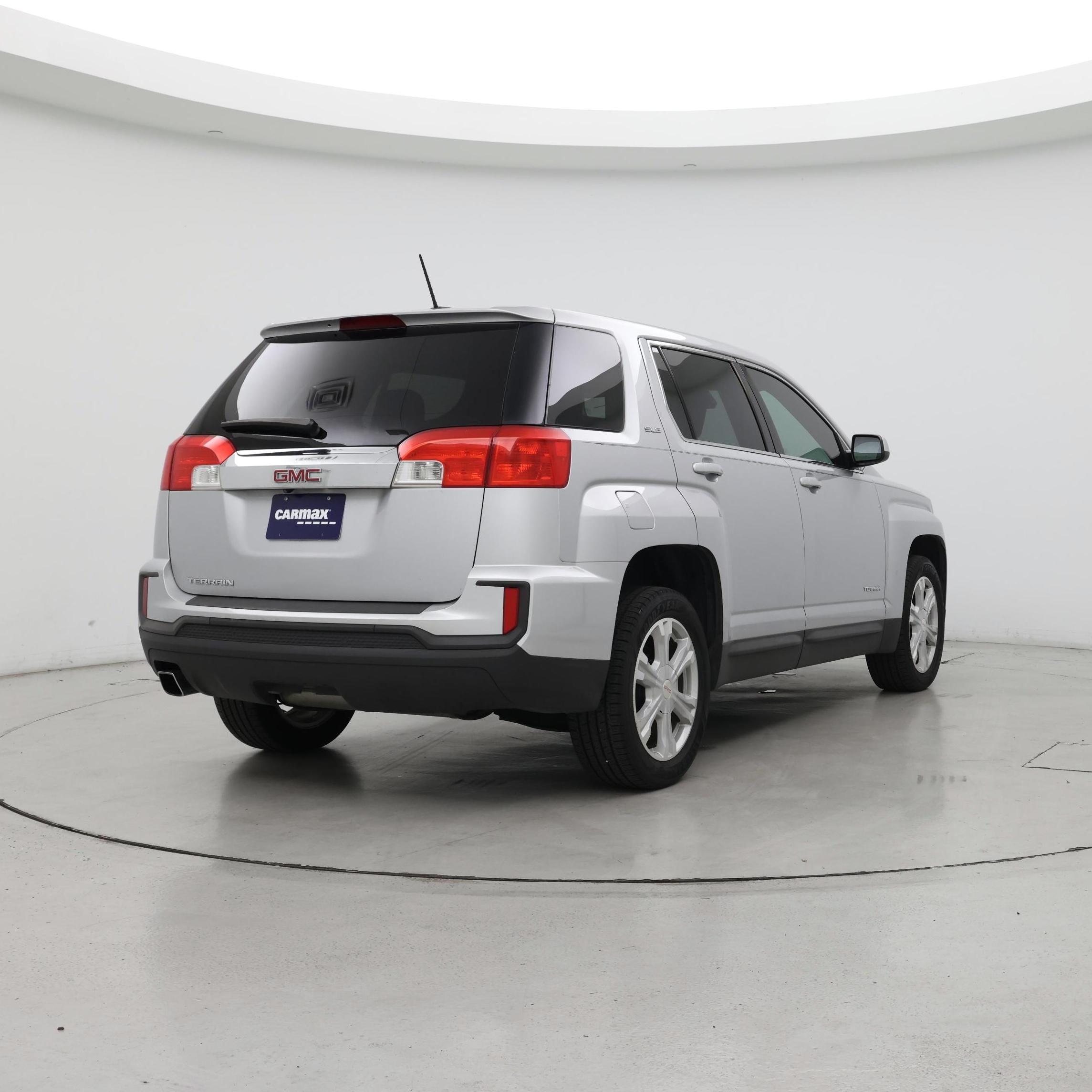 Thumbnail: 2017 GMC Terrain - 8