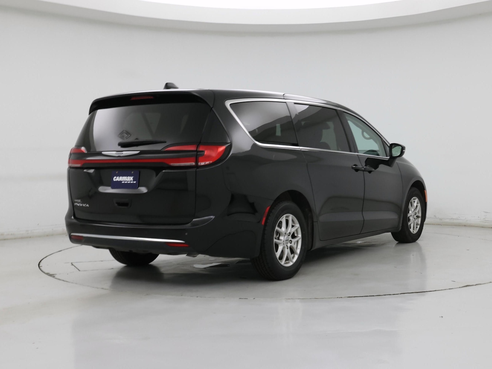 2023 Chrysler Pacifica Touring L - Photo 9