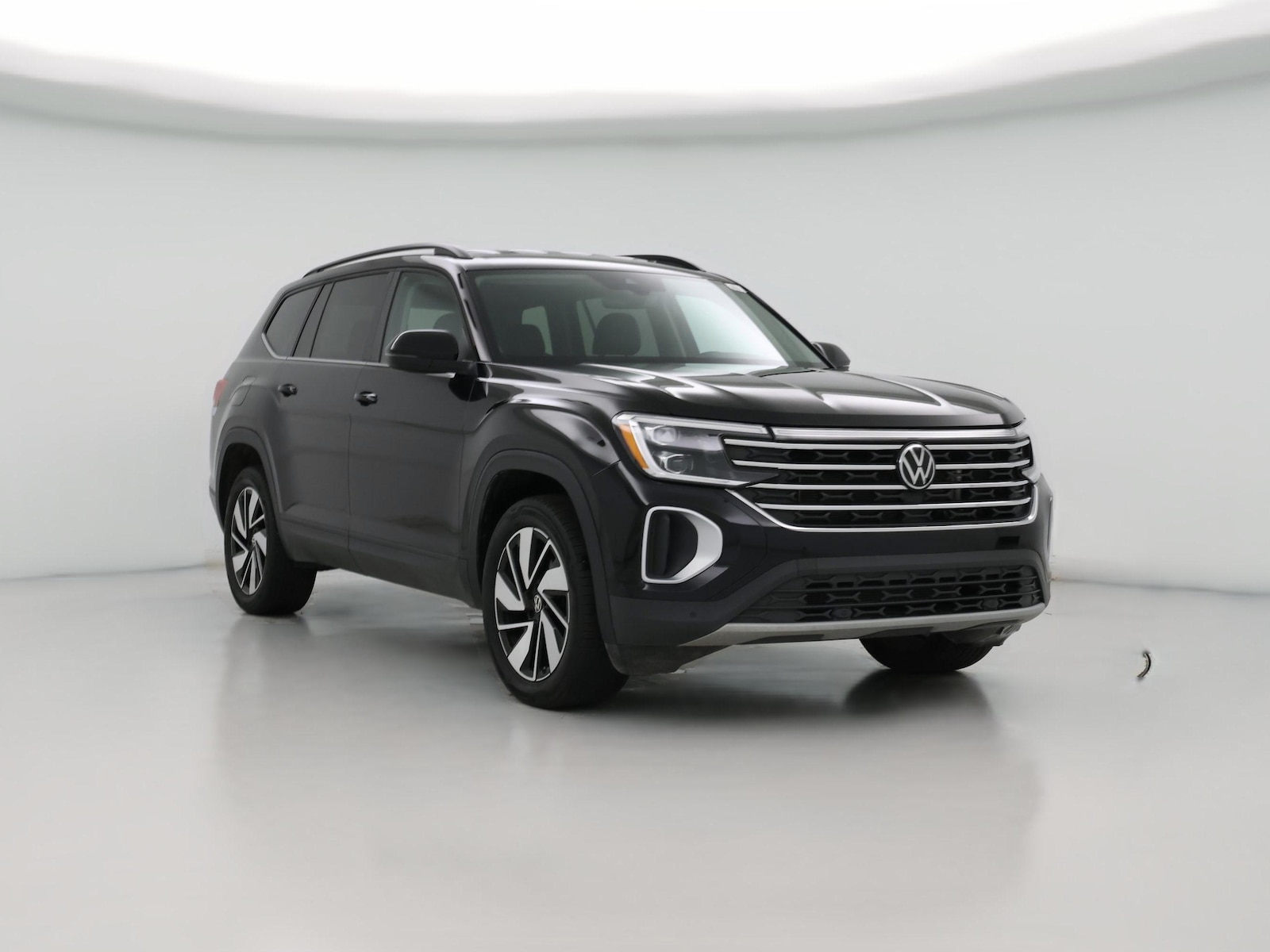 2025 Volkswagen Atlas SE w/Tech - Photo 1