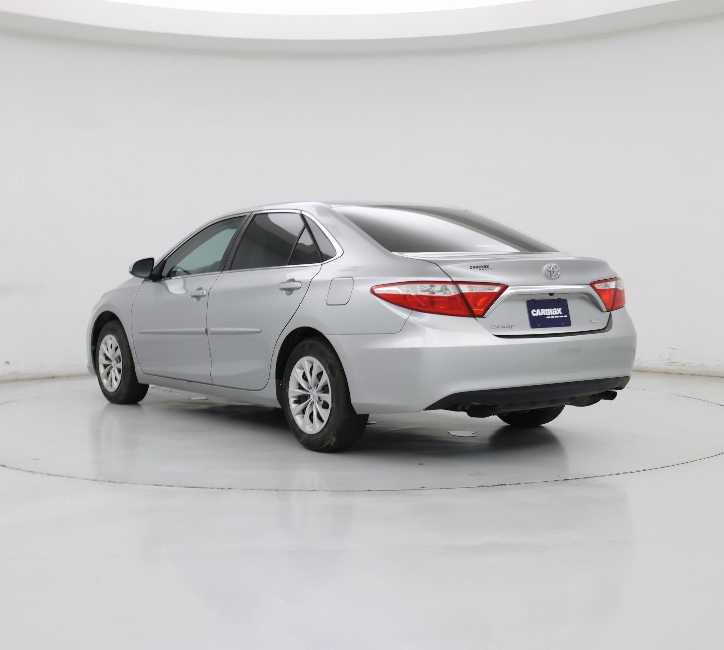 Thumbnail: 2016 Toyota Camry - 2
