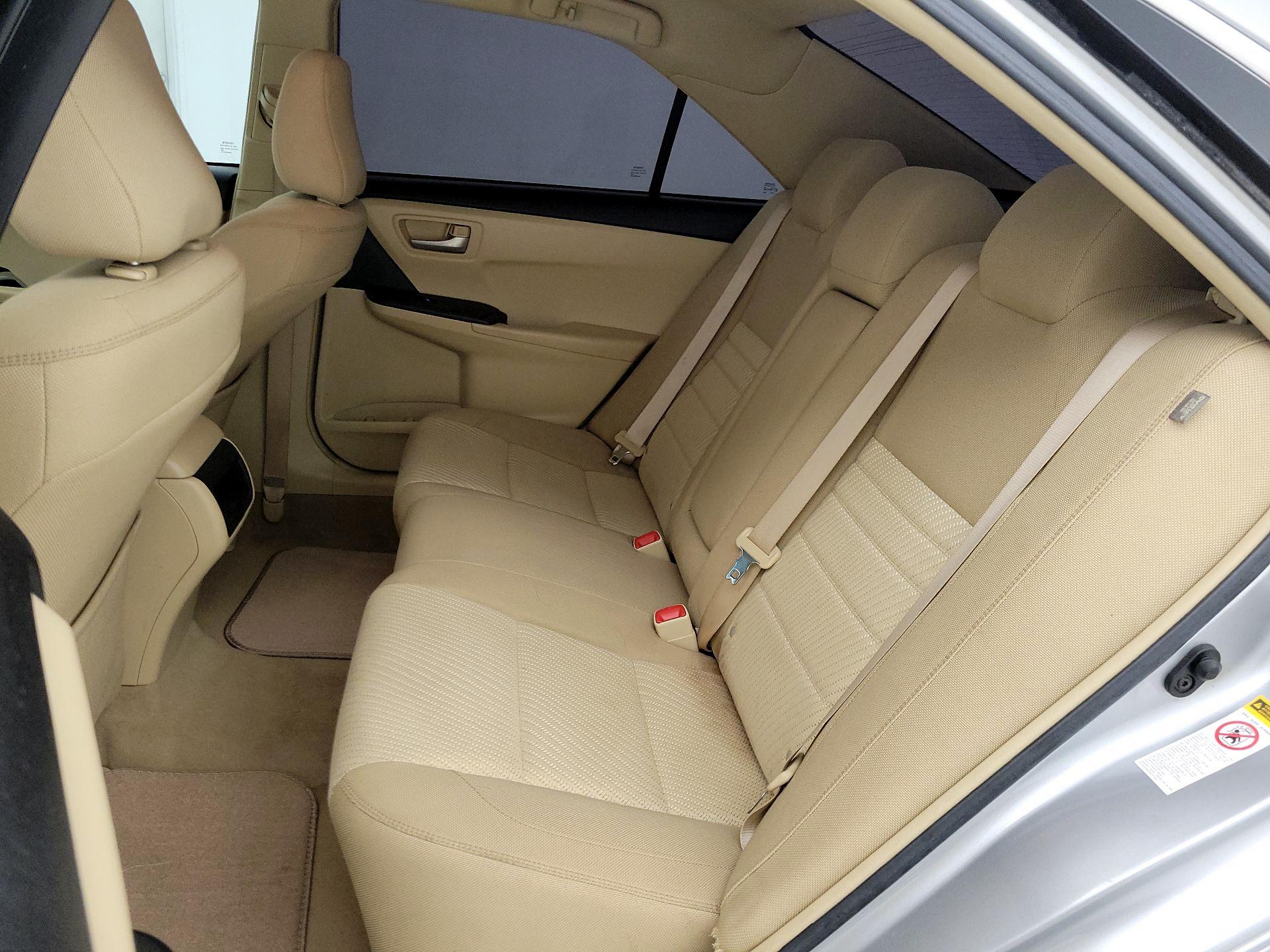 Thumbnail: 2016 Toyota Camry - 19