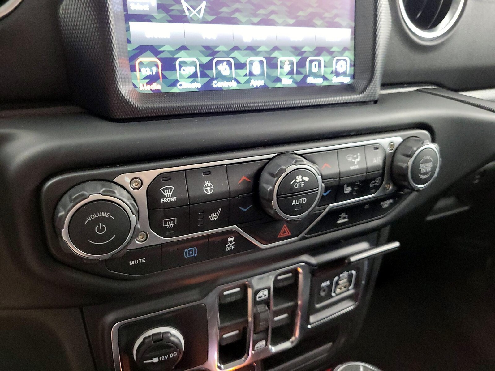 2023 Jeep Wrangler 4xe Rubicon 4XE - Photo 18
