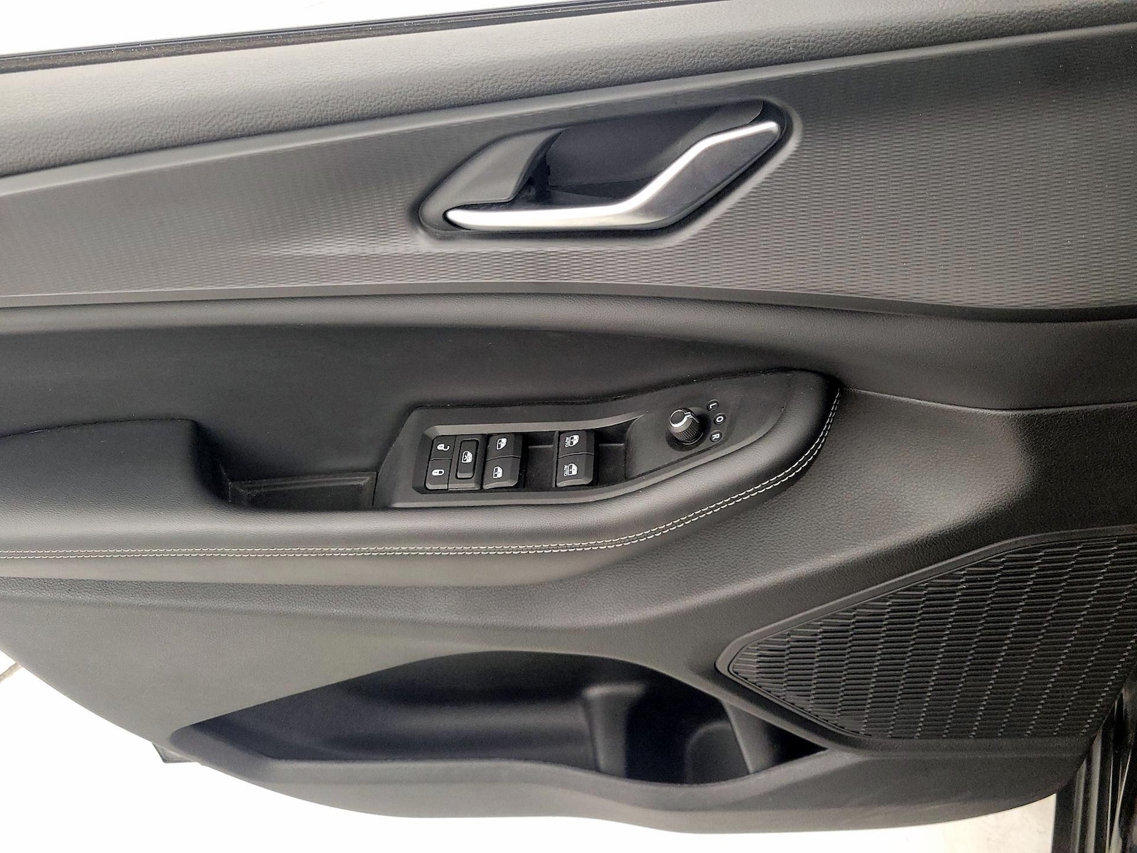 2023 Jeep Grand Cherokee L Altitude - Photo 13