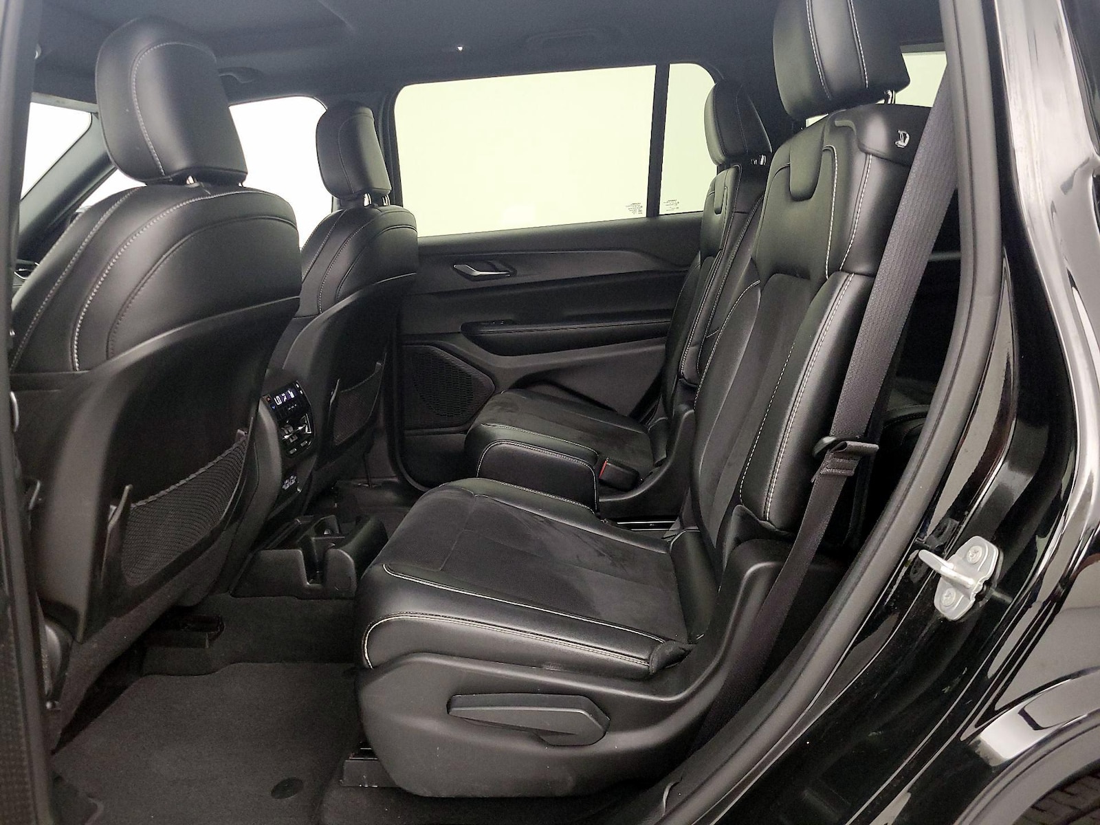 2023 Jeep Grand Cherokee L Altitude - Photo 21