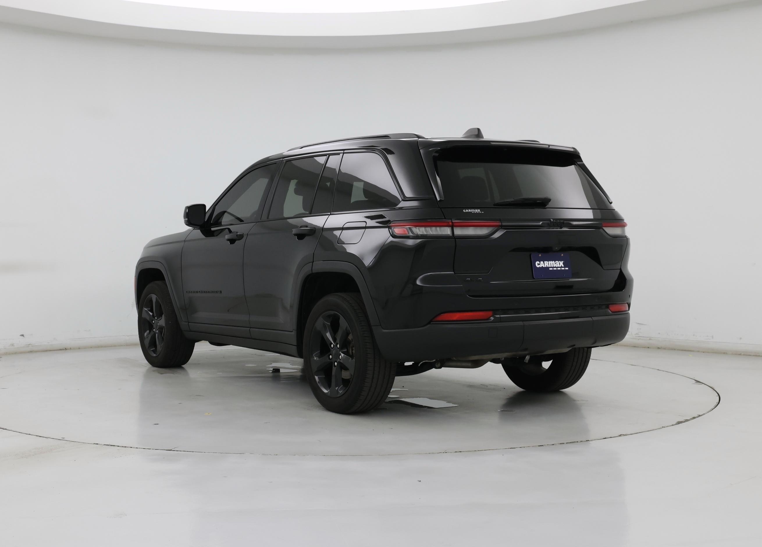 Thumbnail: 2023 Jeep Grand Cherokee - 2