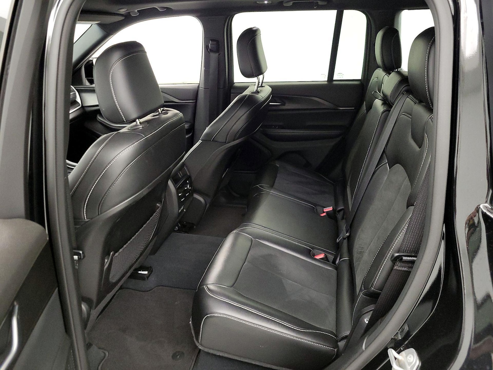 2023 Jeep Grand Cherokee Altitude - Photo 21