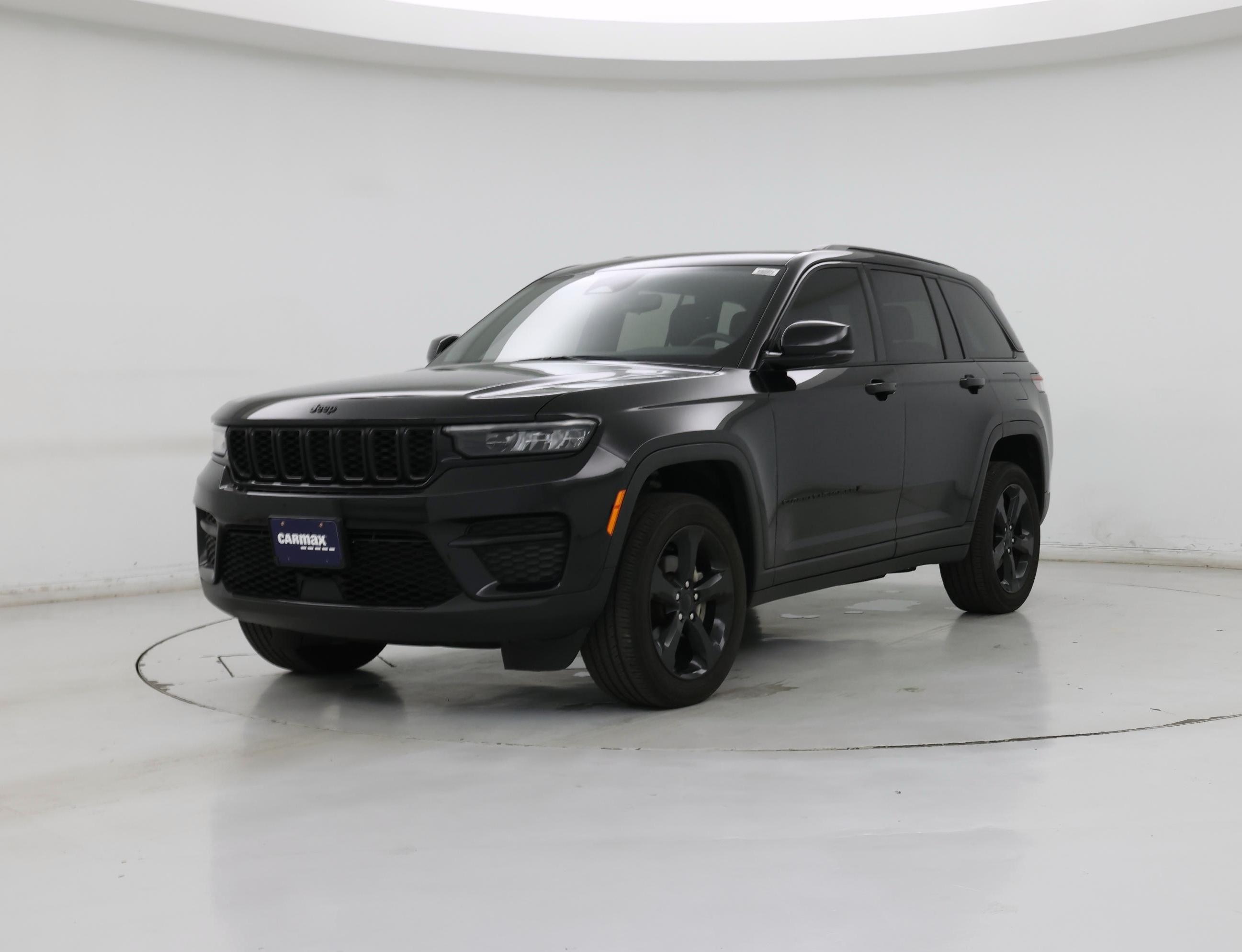 Thumbnail: 2023 Jeep Grand Cherokee - 4