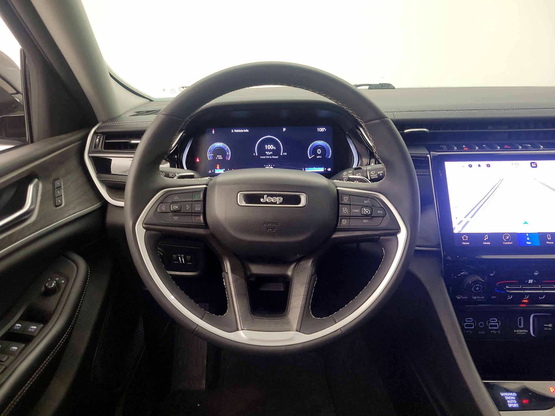Thumbnail: 2023 Jeep Grand Cherokee L - 10