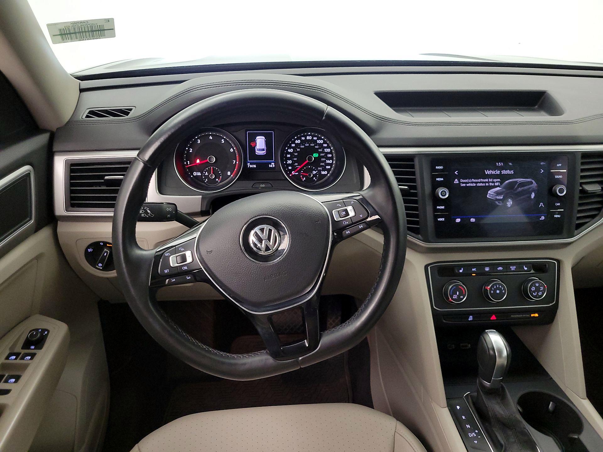 Thumbnail: 2018 Volkswagen Atlas - 10