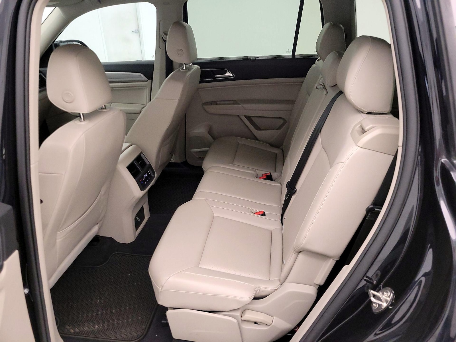 2018 Volkswagen Atlas SE - Photo 20