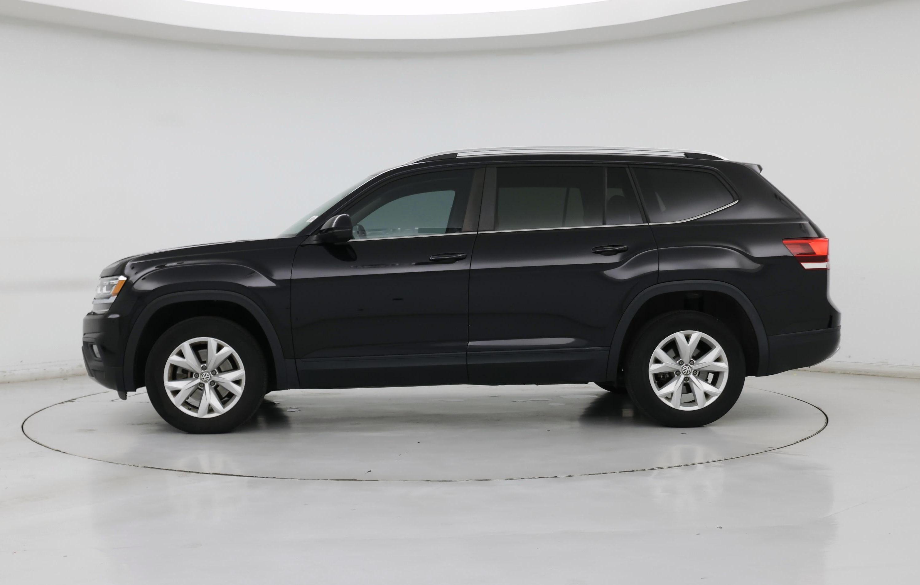 Thumbnail: 2018 Volkswagen Atlas - 3