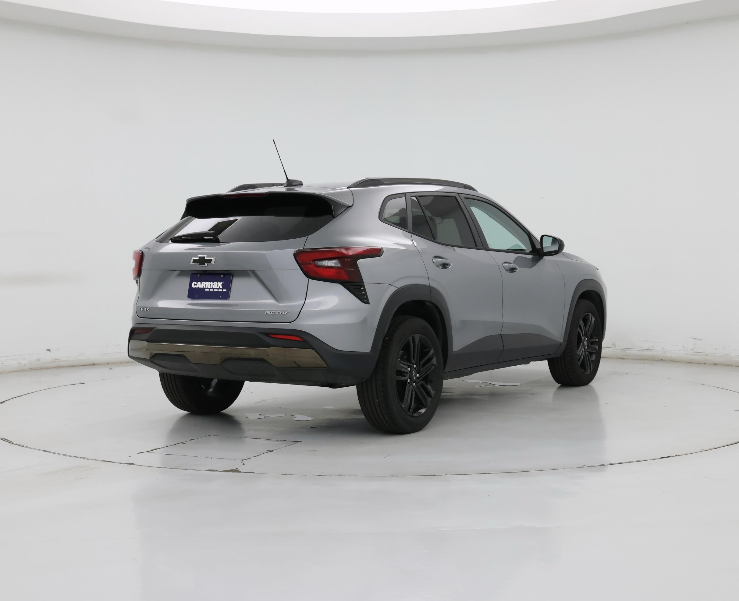 Thumbnail: 2025 Chevrolet Trax - 8