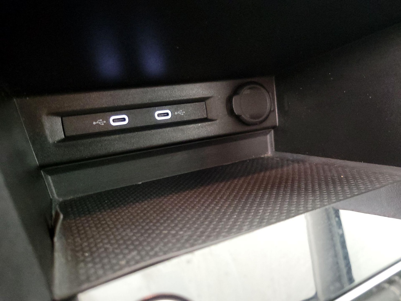 2023 Volkswagen Taos S - Photo 19