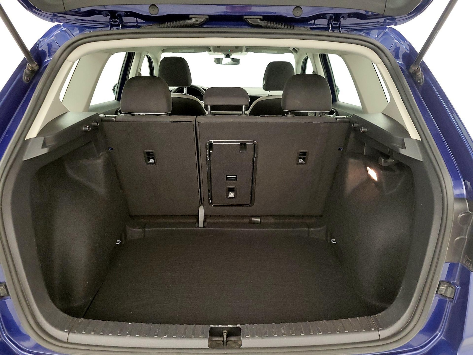 2023 Volkswagen Taos S - Photo 21