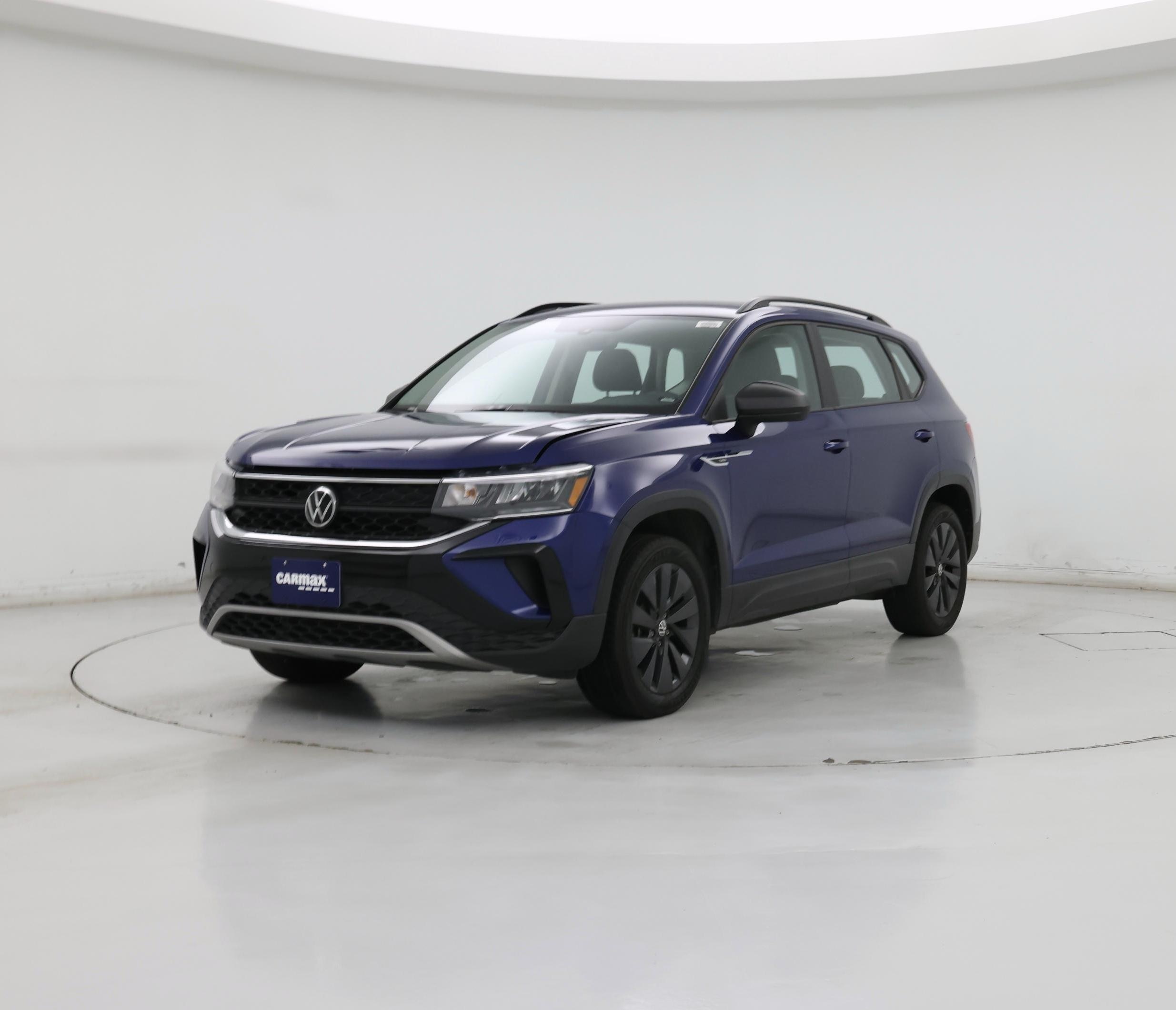 Thumbnail: 2023 Volkswagen Taos - 4