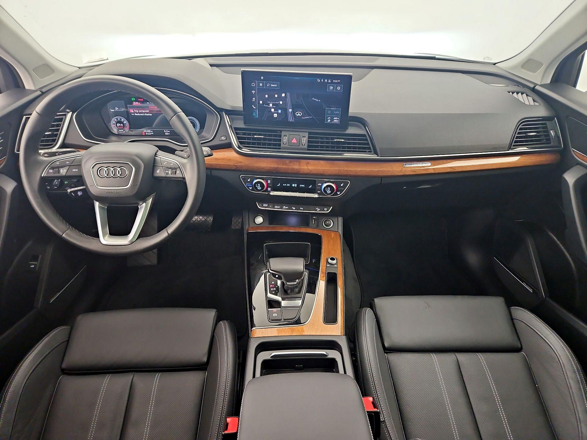 Thumbnail: 2022 Audi Q5 - 9