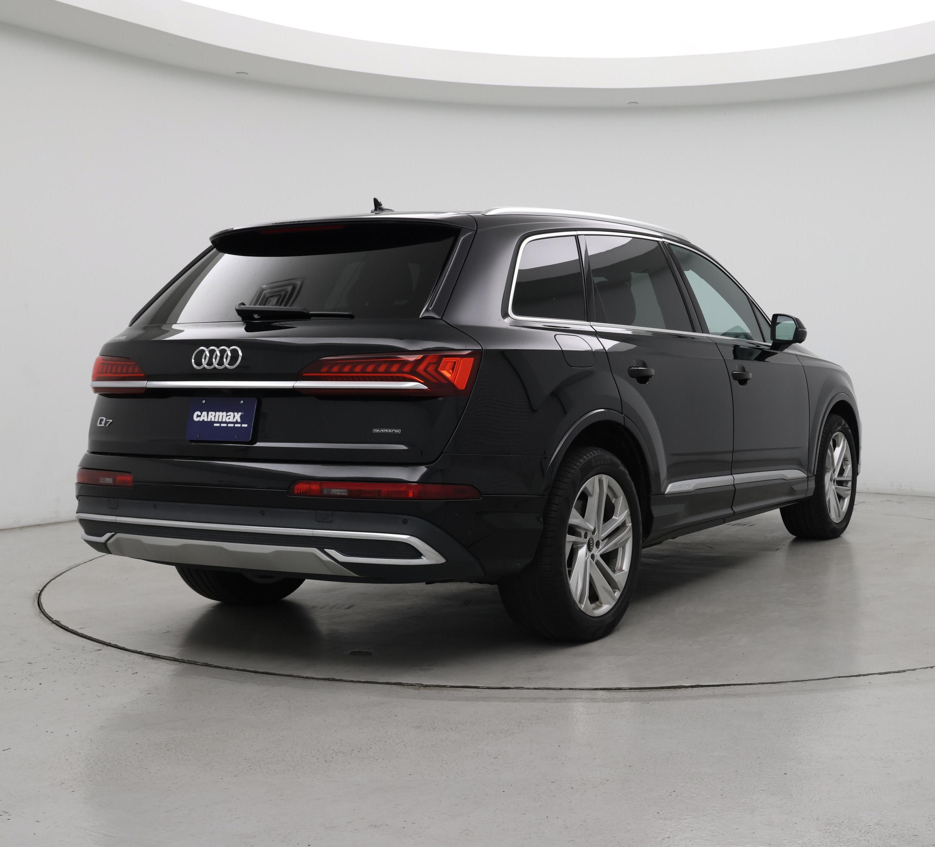 Thumbnail: 2022 Audi Q7 - 8