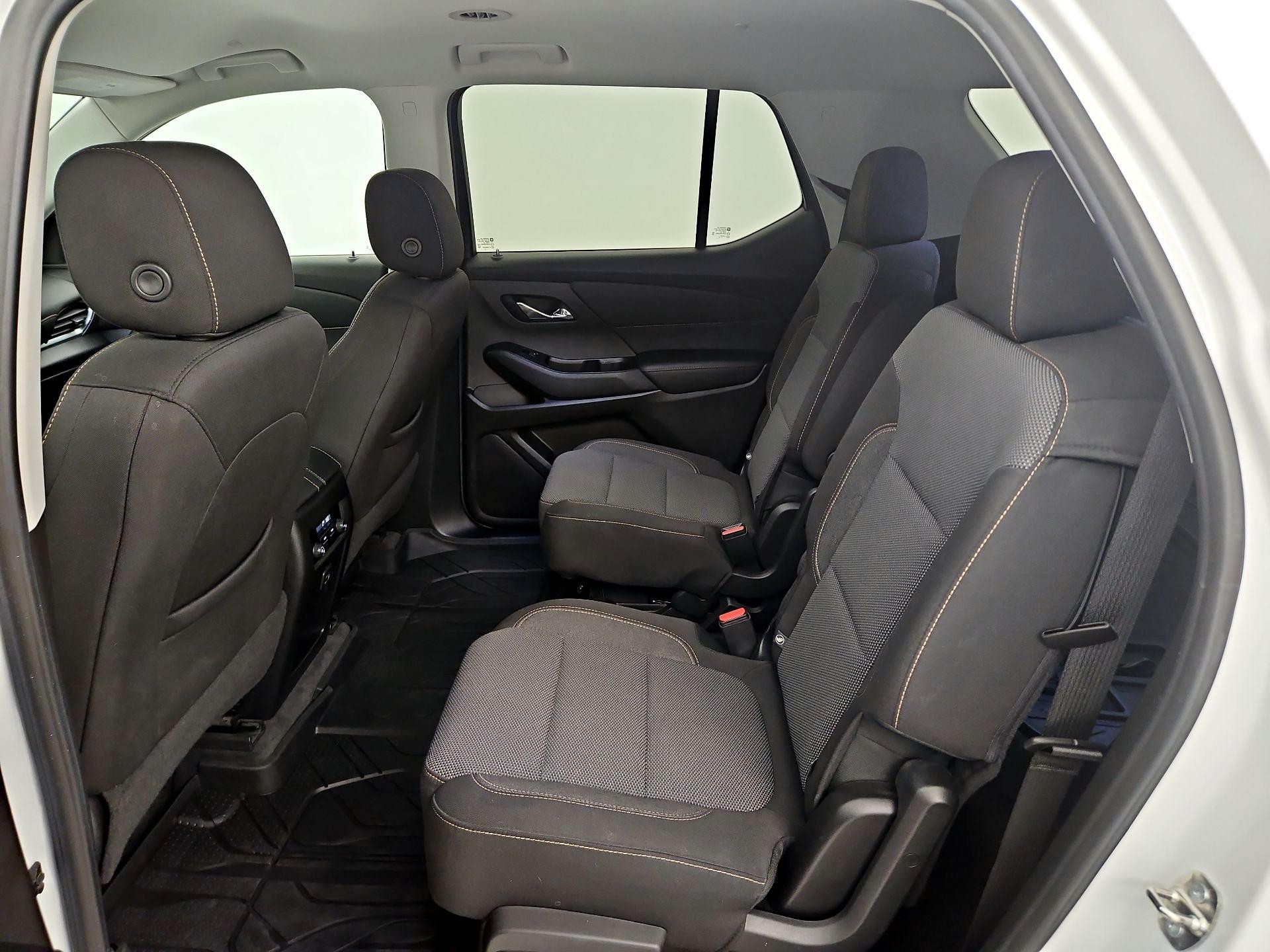 Thumbnail: 2020 Chevrolet Traverse - 19