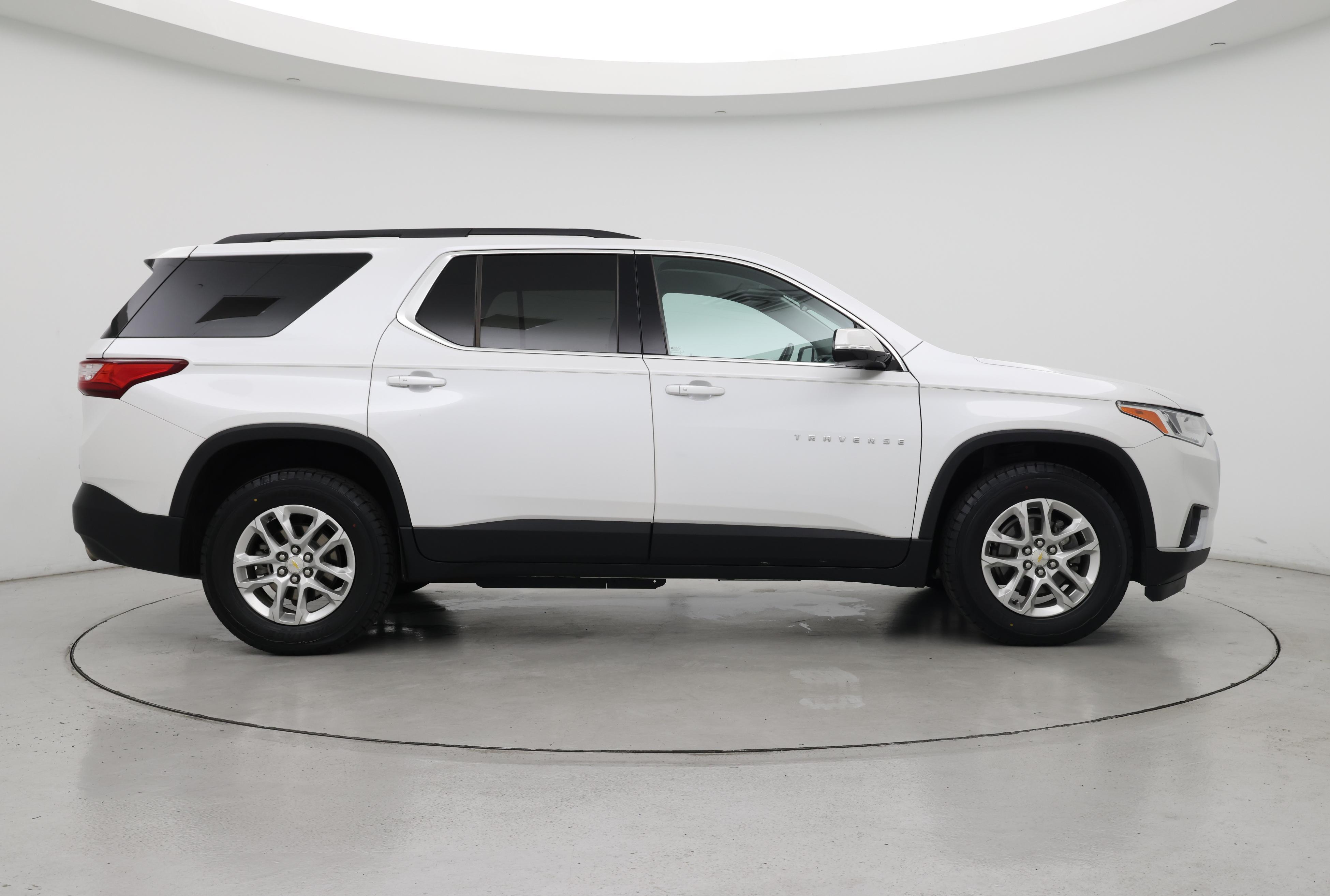 Thumbnail: 2020 Chevrolet Traverse - 7