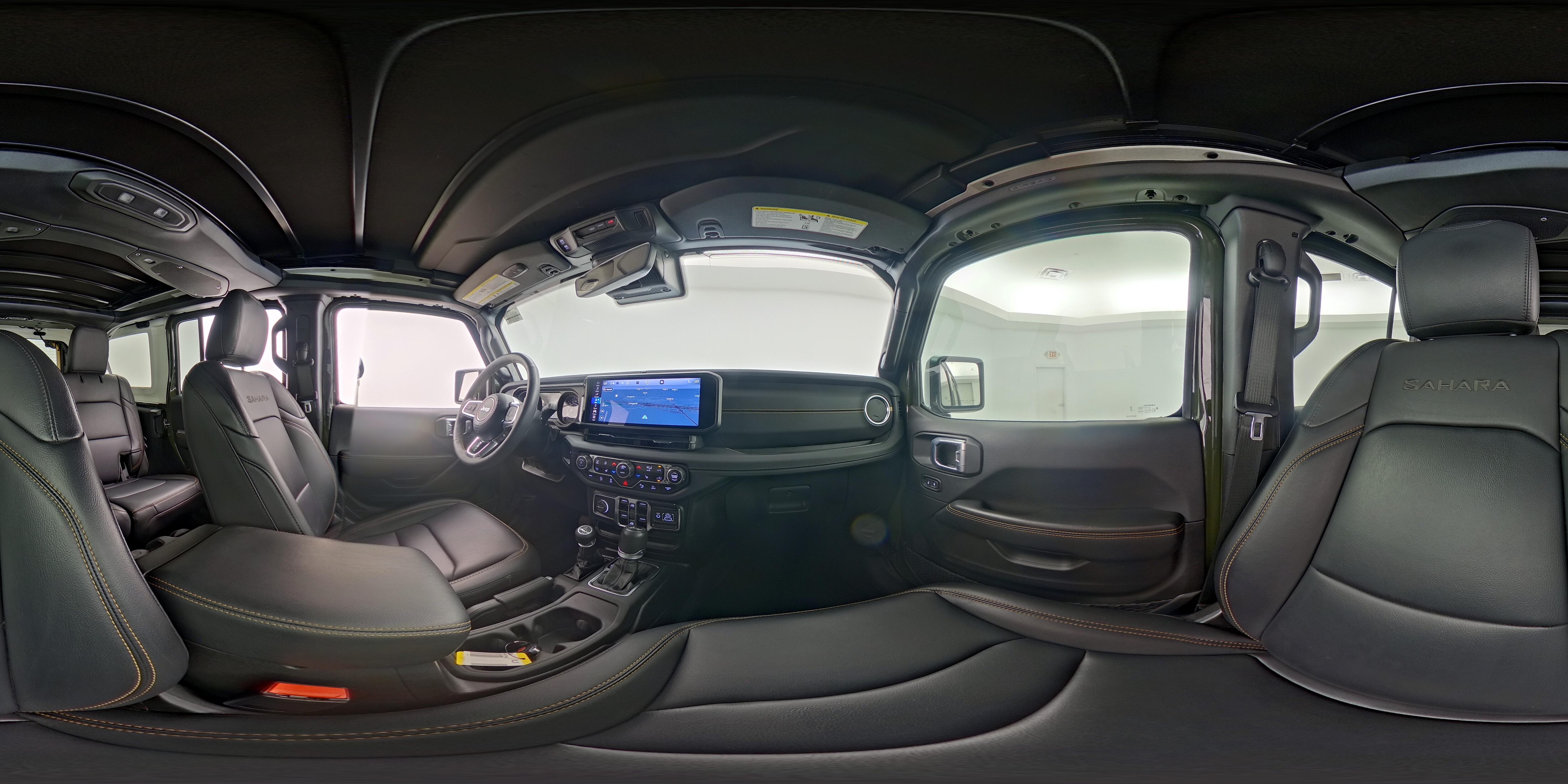 2024 Jeep Wrangler 4-Door Sahara - Photo 25