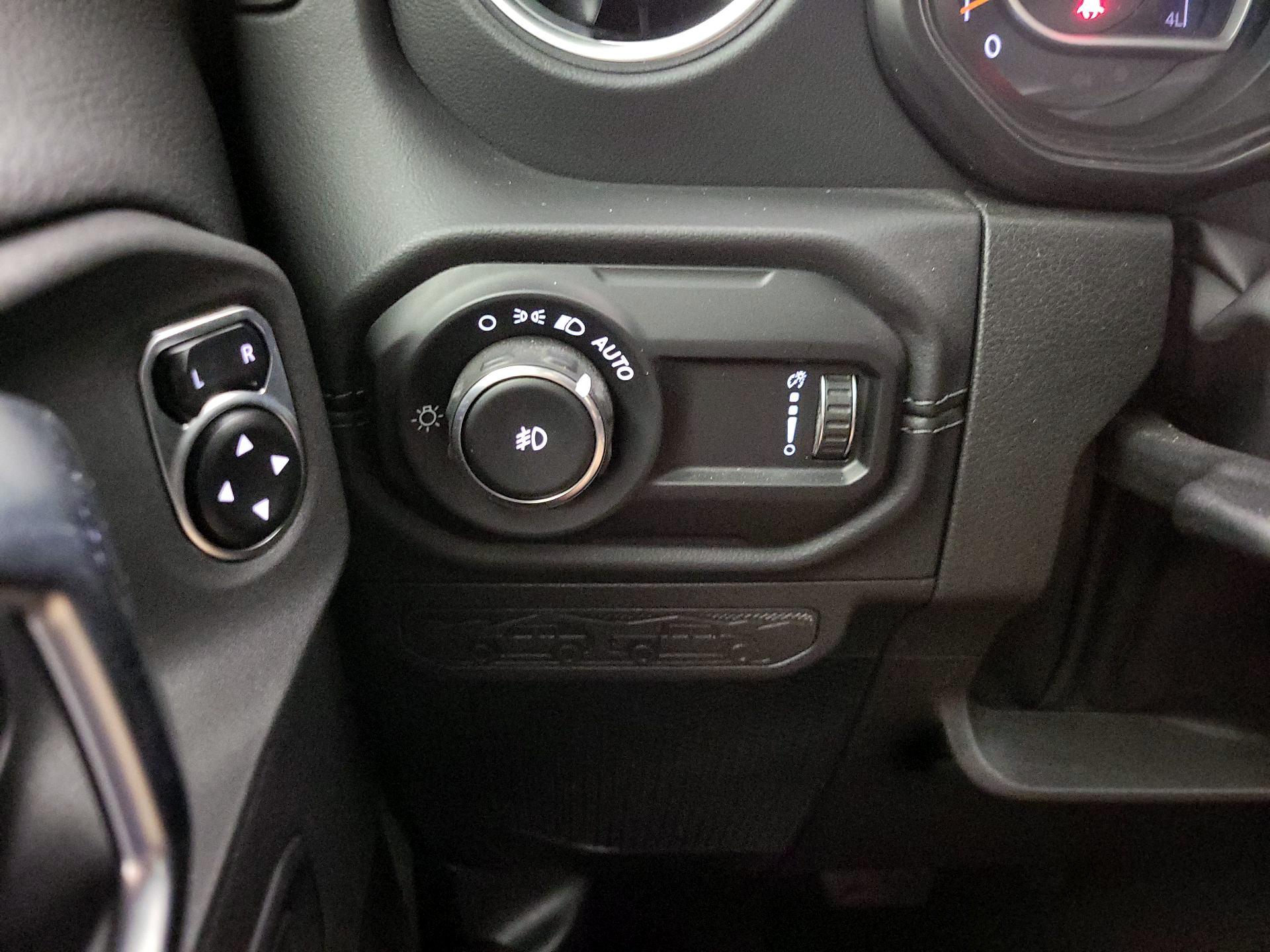 Thumbnail: 2024 Jeep Wrangler - 13