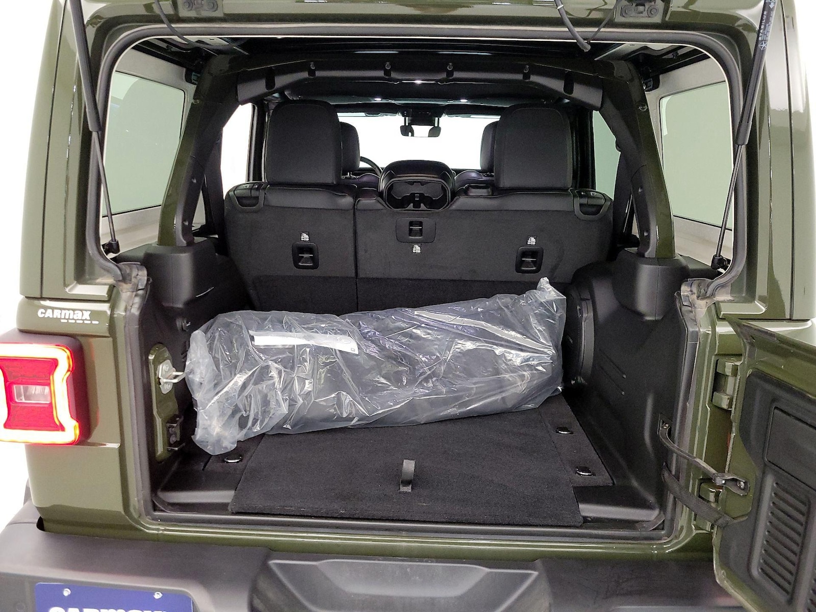 2024 Jeep Wrangler 4-Door Sahara - Photo 22