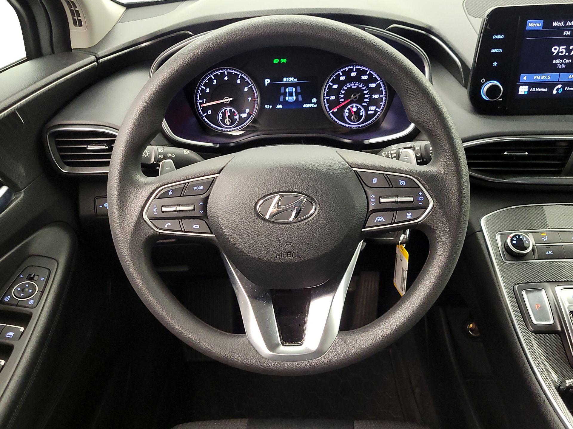 Thumbnail: 2023 Hyundai Santa Fe - 10