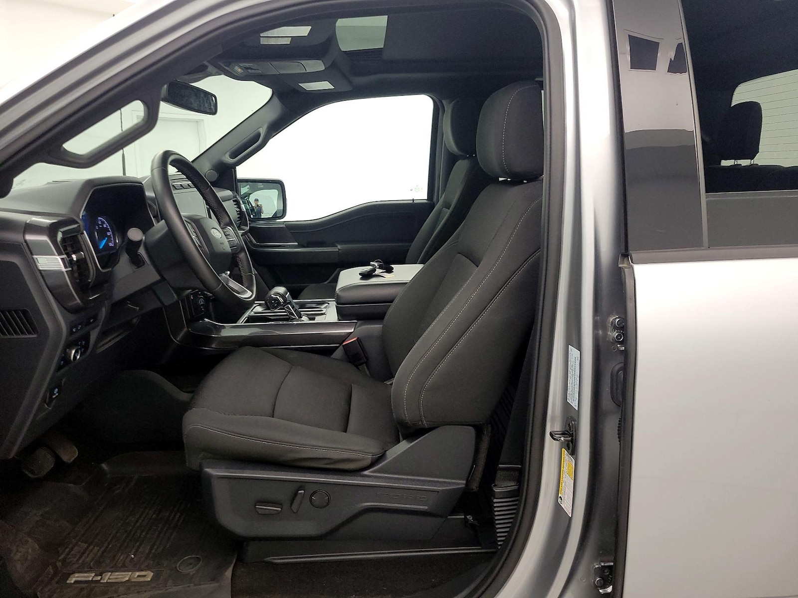 2023 Ford F-150 XLT - Photo 12