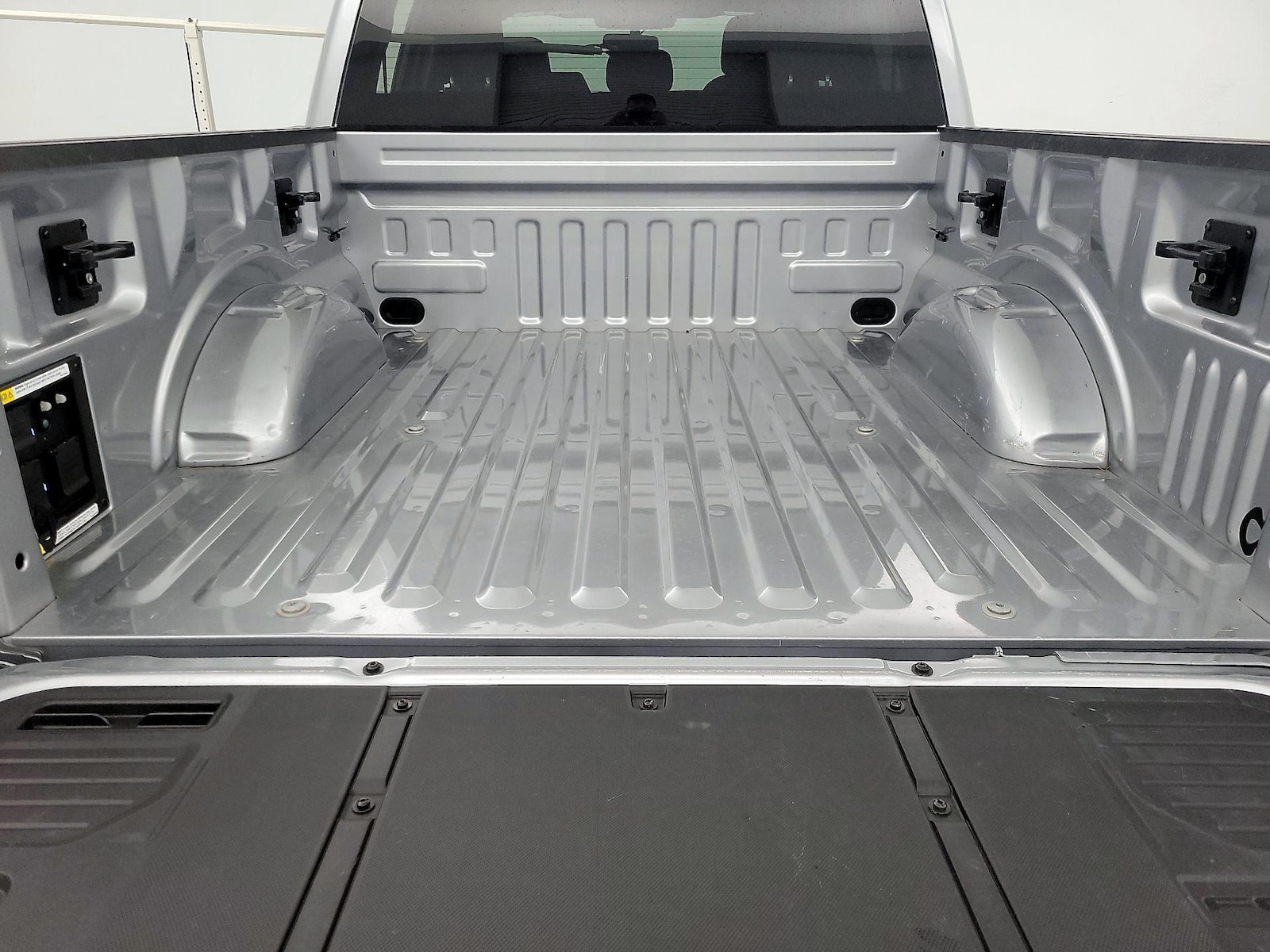 2023 Ford F-150 XLT - Photo 23