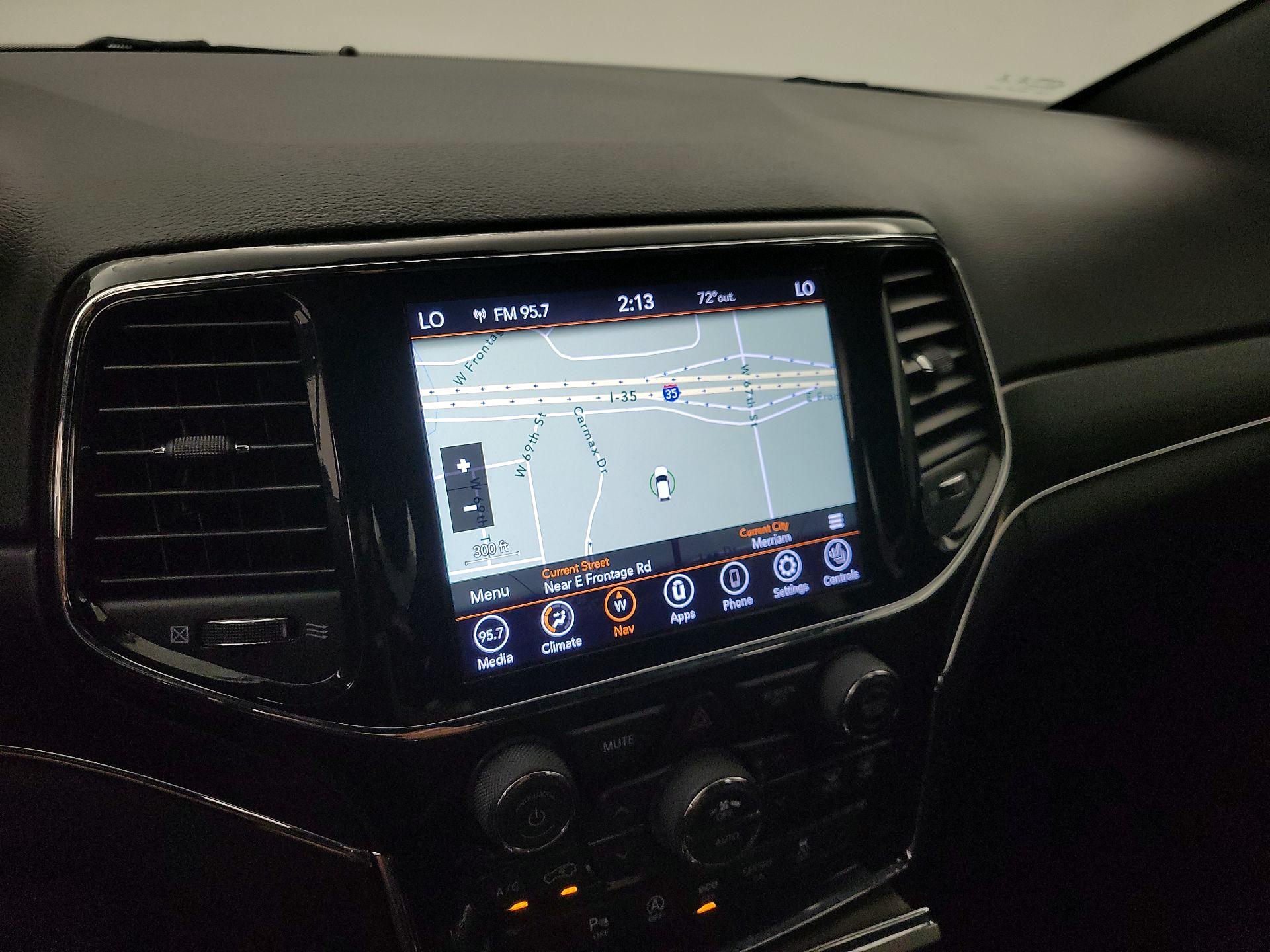 Thumbnail: 2021 Jeep Grand Cherokee - 14