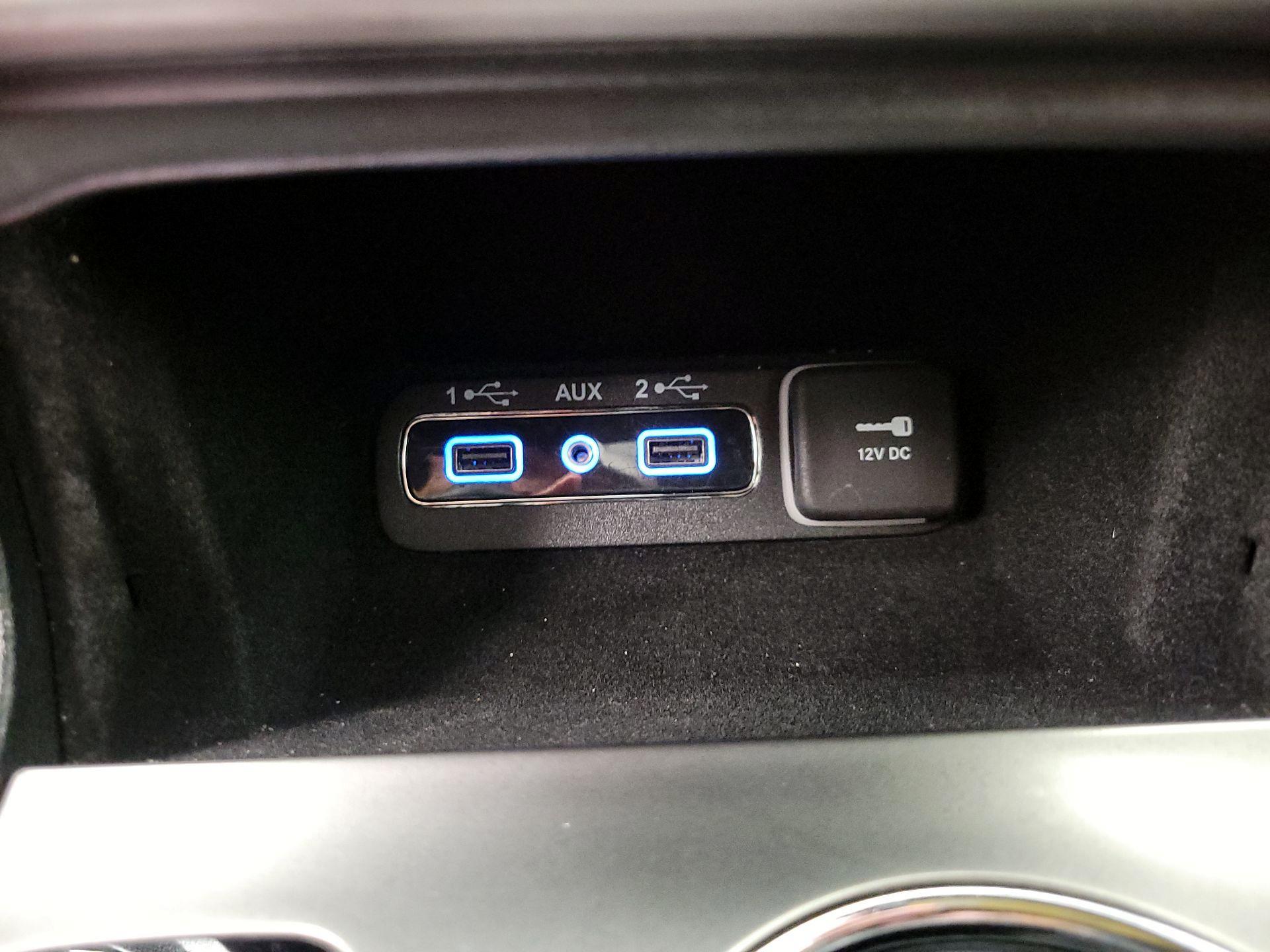 Thumbnail: 2021 Jeep Grand Cherokee - 19