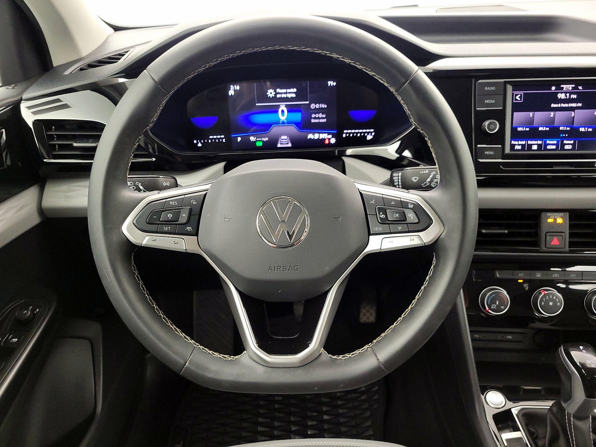 Thumbnail: 2024 Volkswagen Taos - 10