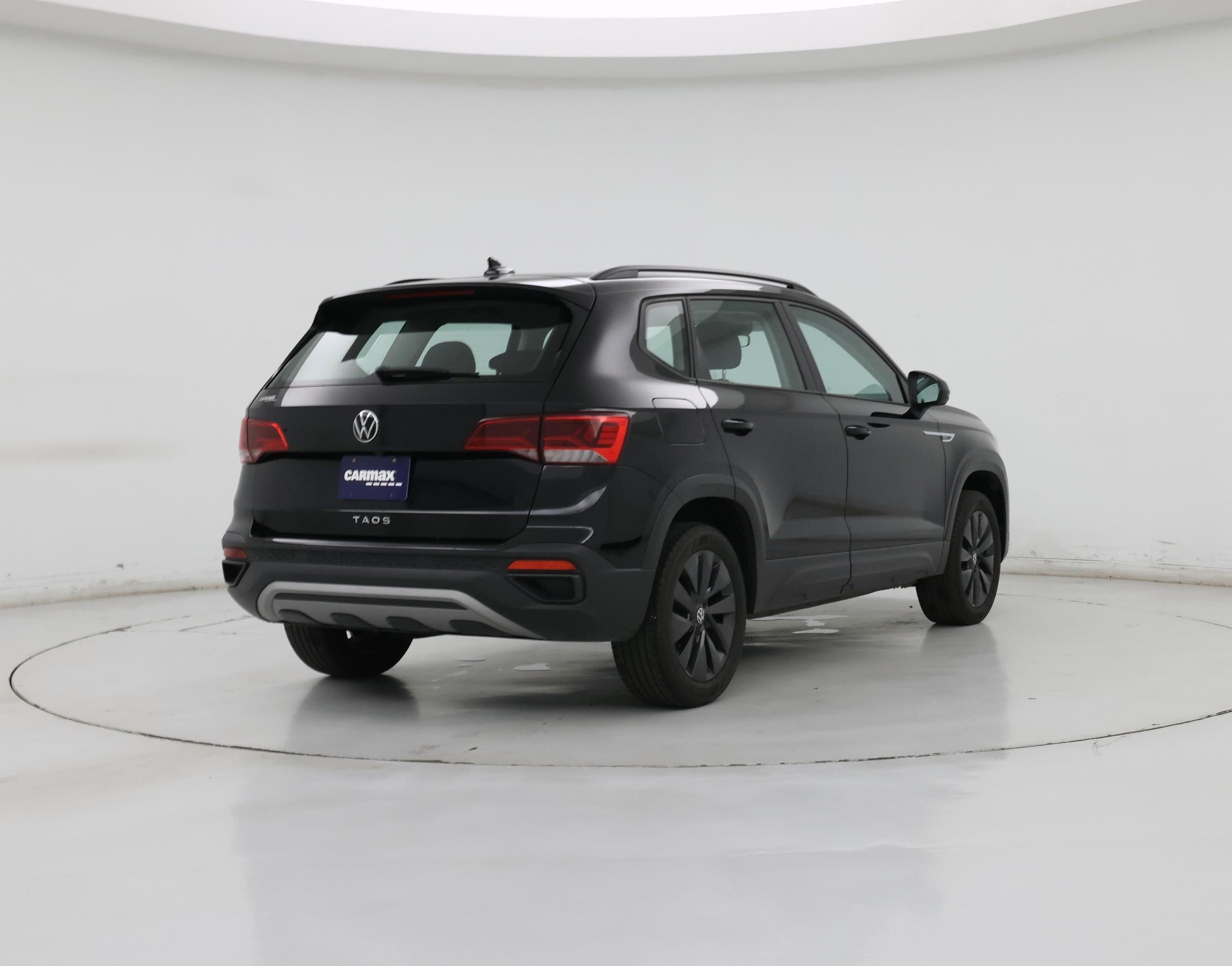 Thumbnail: 2024 Volkswagen Taos - 8