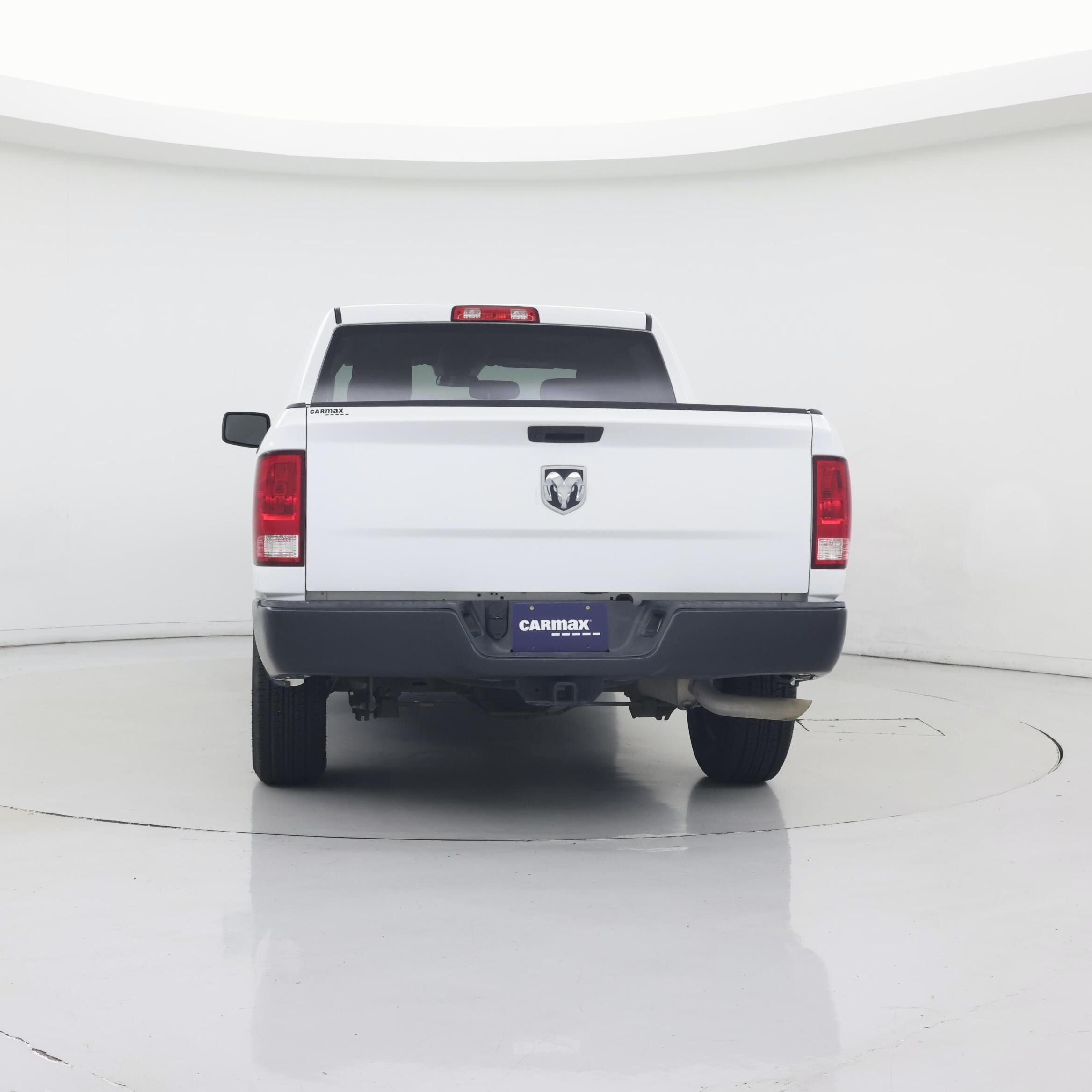 Thumbnail: 2020 RAM 1500 Classic - 6