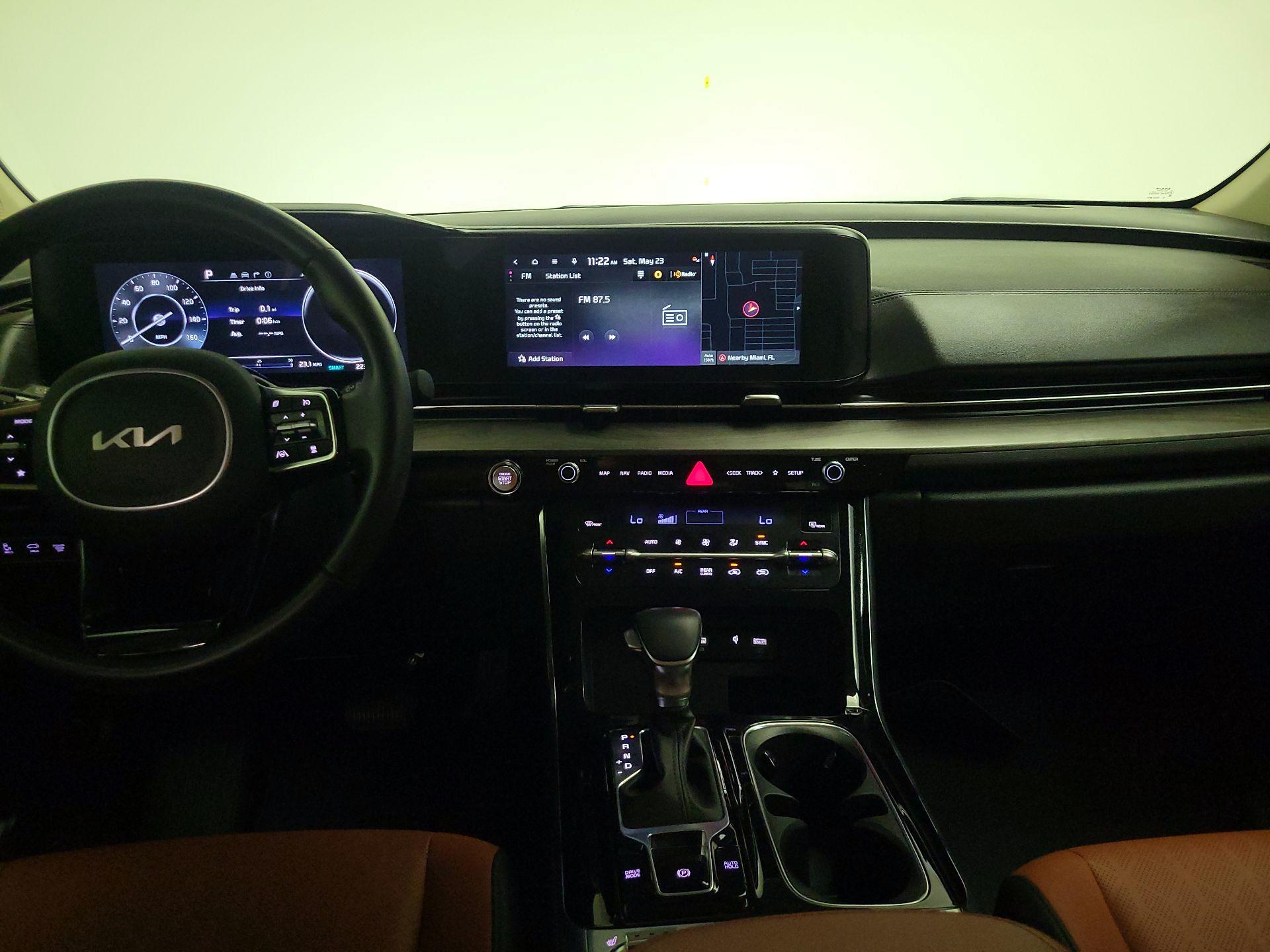 Thumbnail: 2024 Kia Carnival - 9