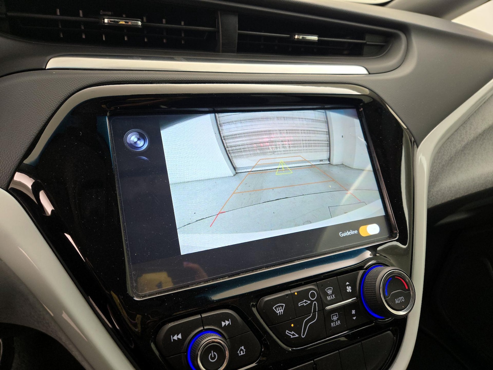 2021 Chevrolet Bolt EV LT - Photo 15