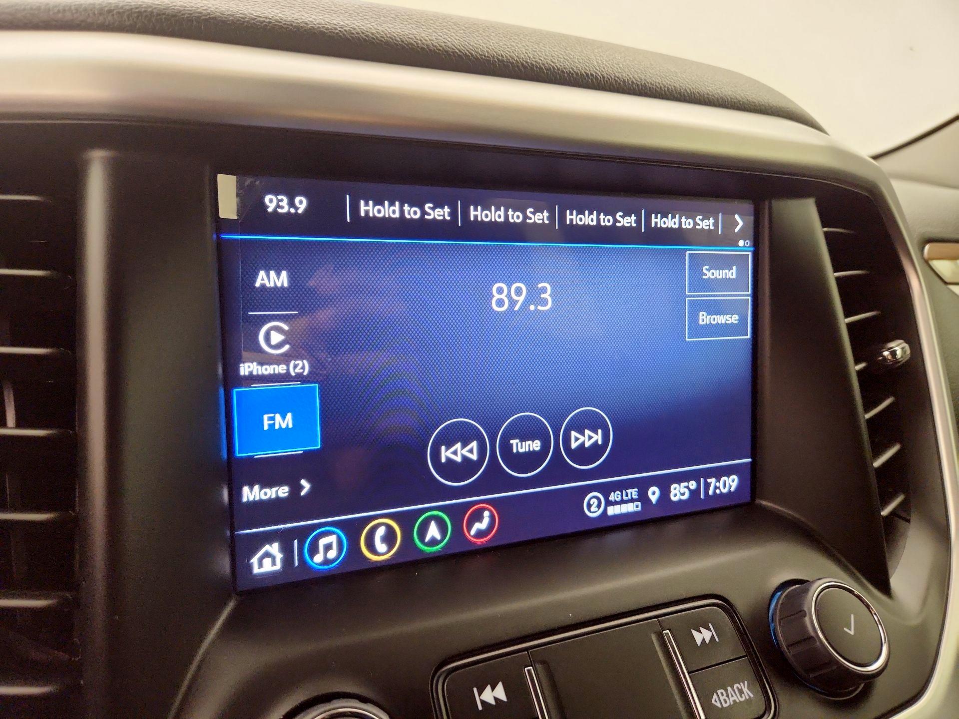 Thumbnail: 2023 GMC Acadia - 16
