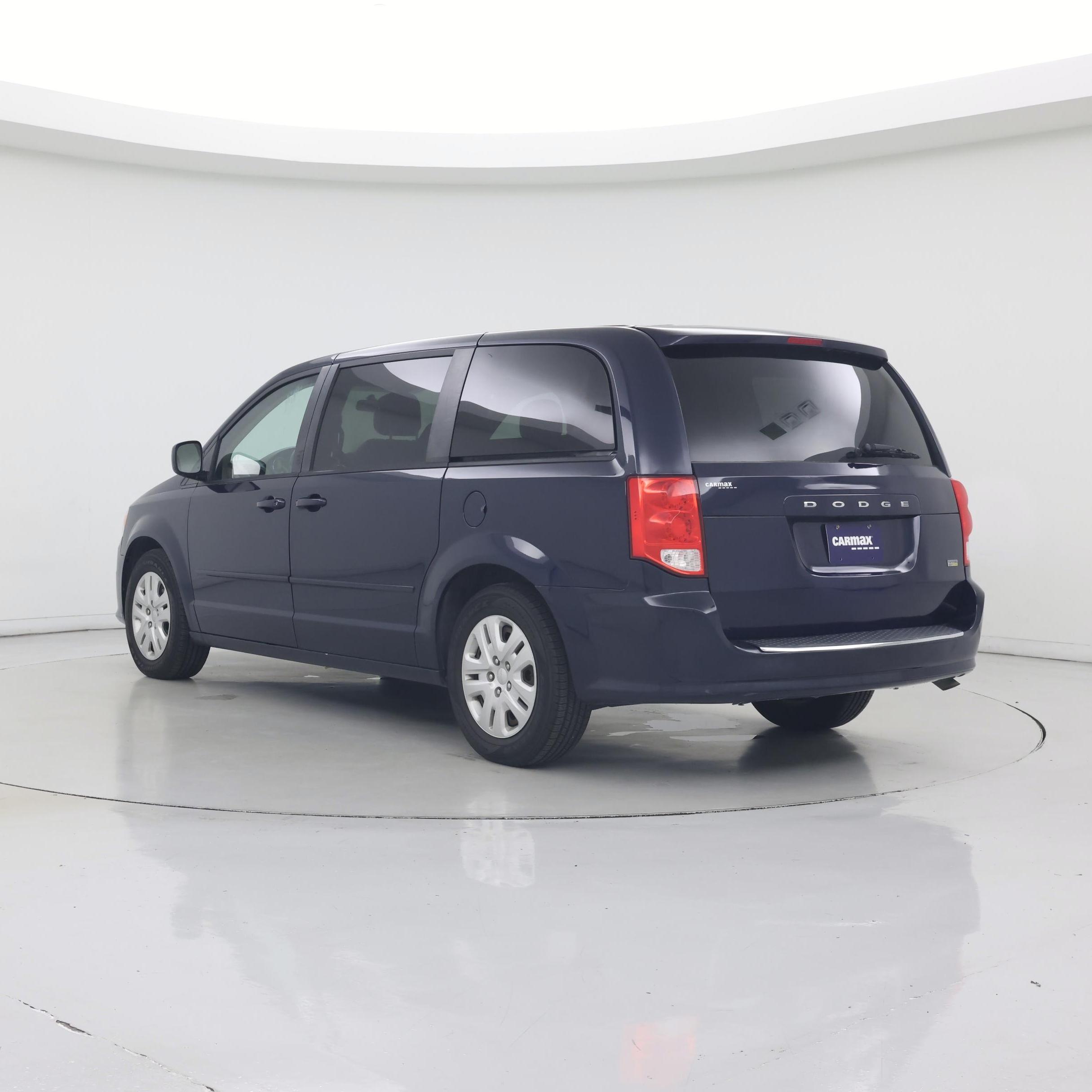 Thumbnail: 2016 Dodge Grand Caravan - 2