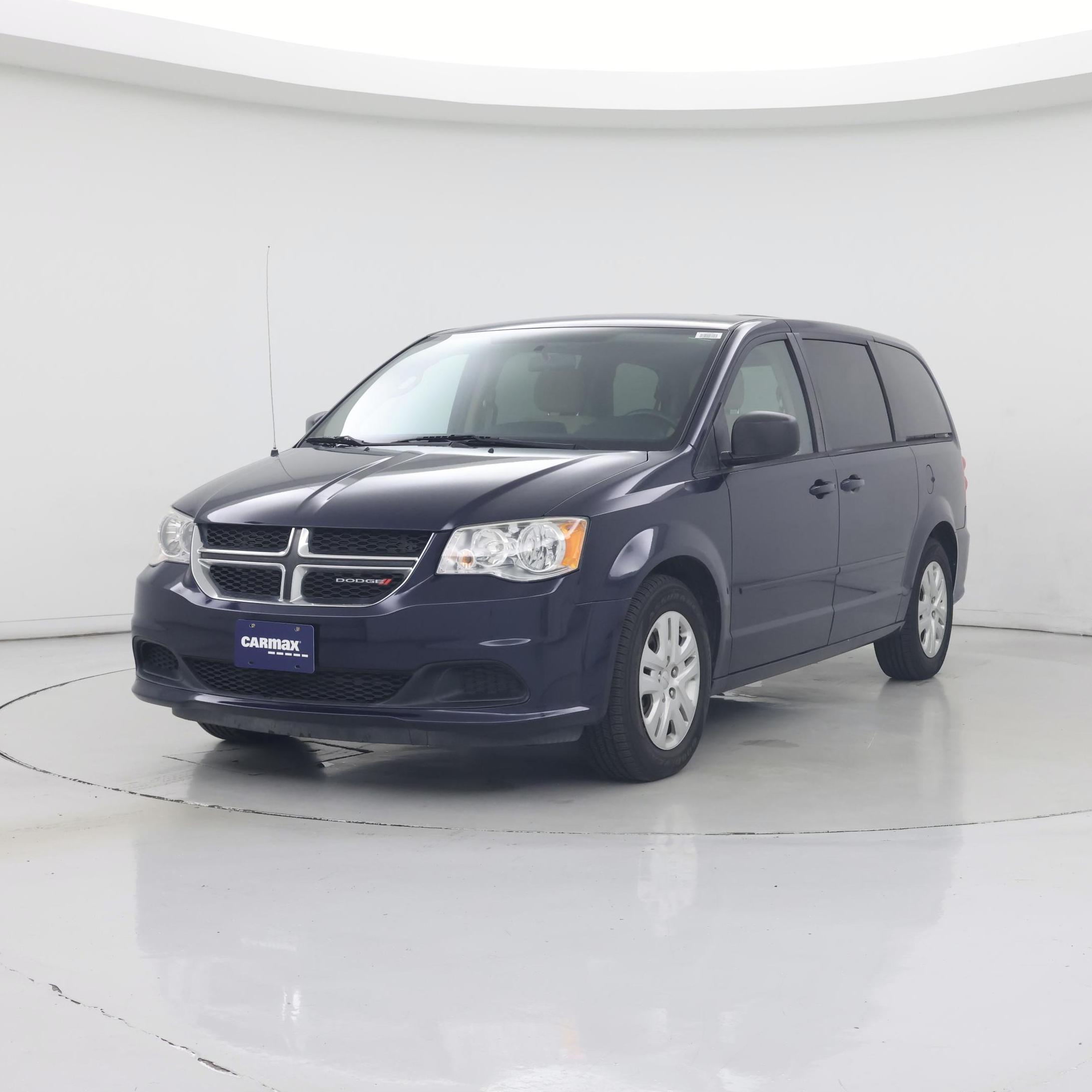 Thumbnail: 2016 Dodge Grand Caravan - 4
