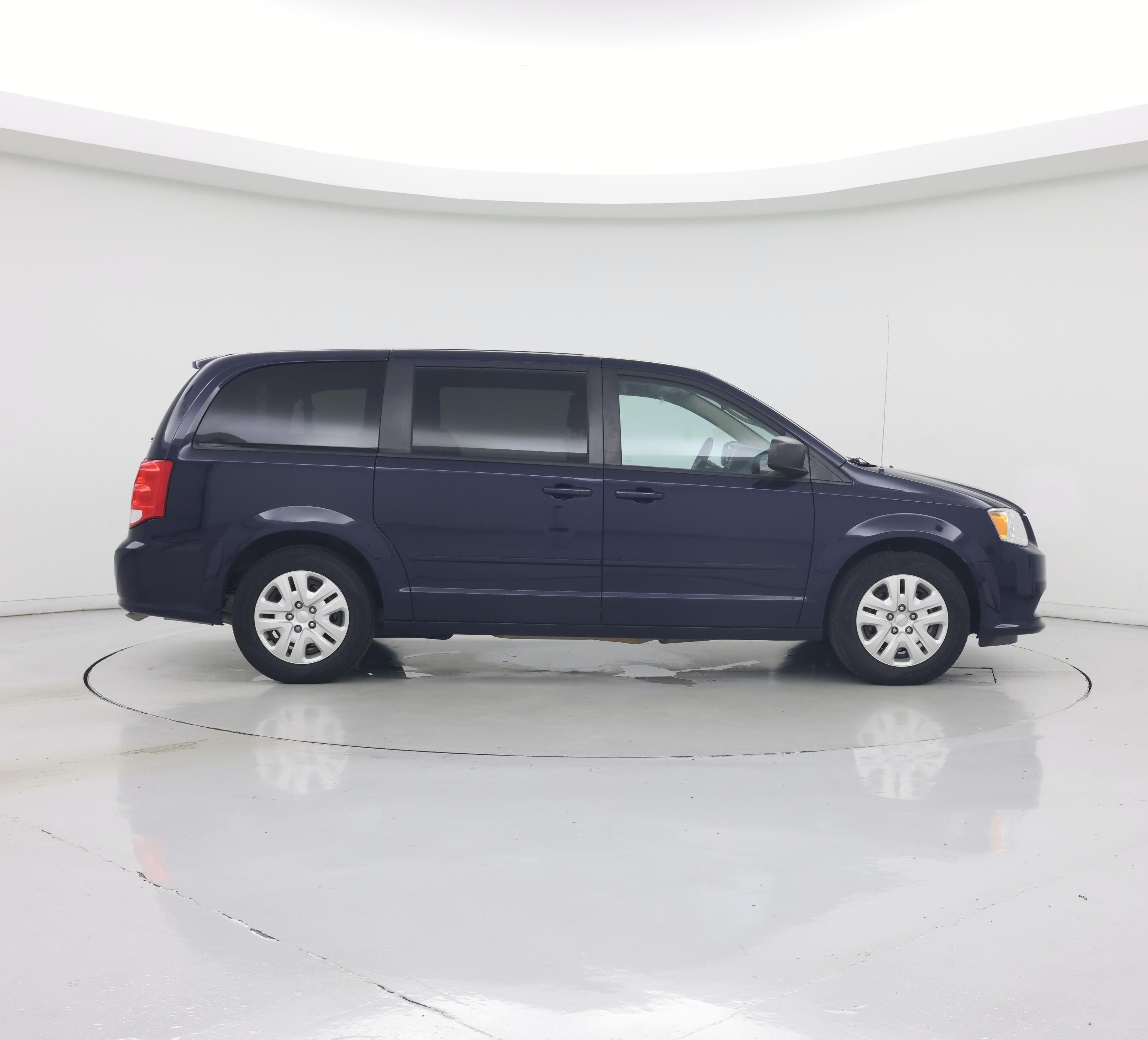 Thumbnail: 2016 Dodge Grand Caravan - 7